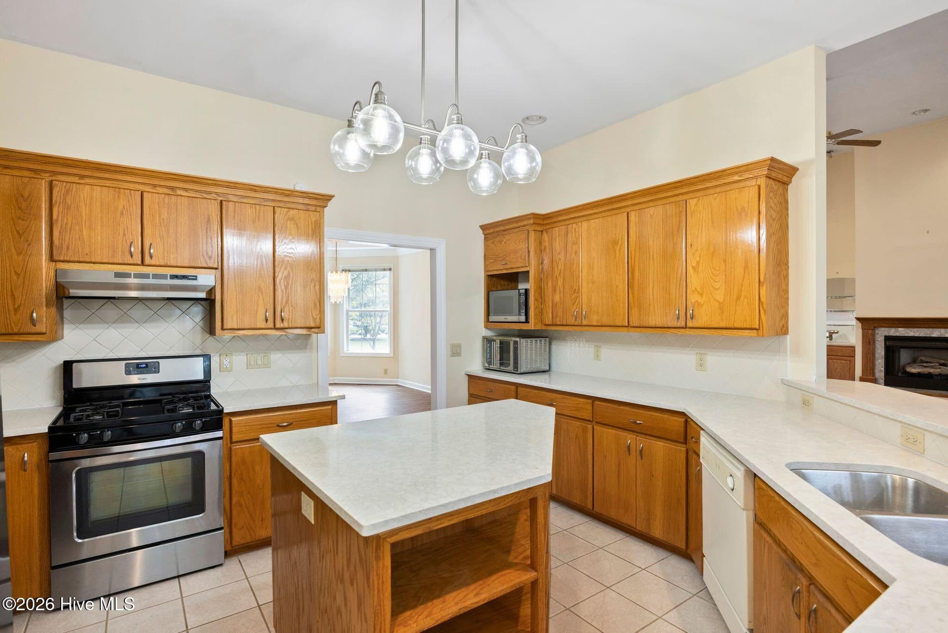 Single Family Residence at 1834 Quail Point SE, Bolivia, NC 28422, photo 26 of 156