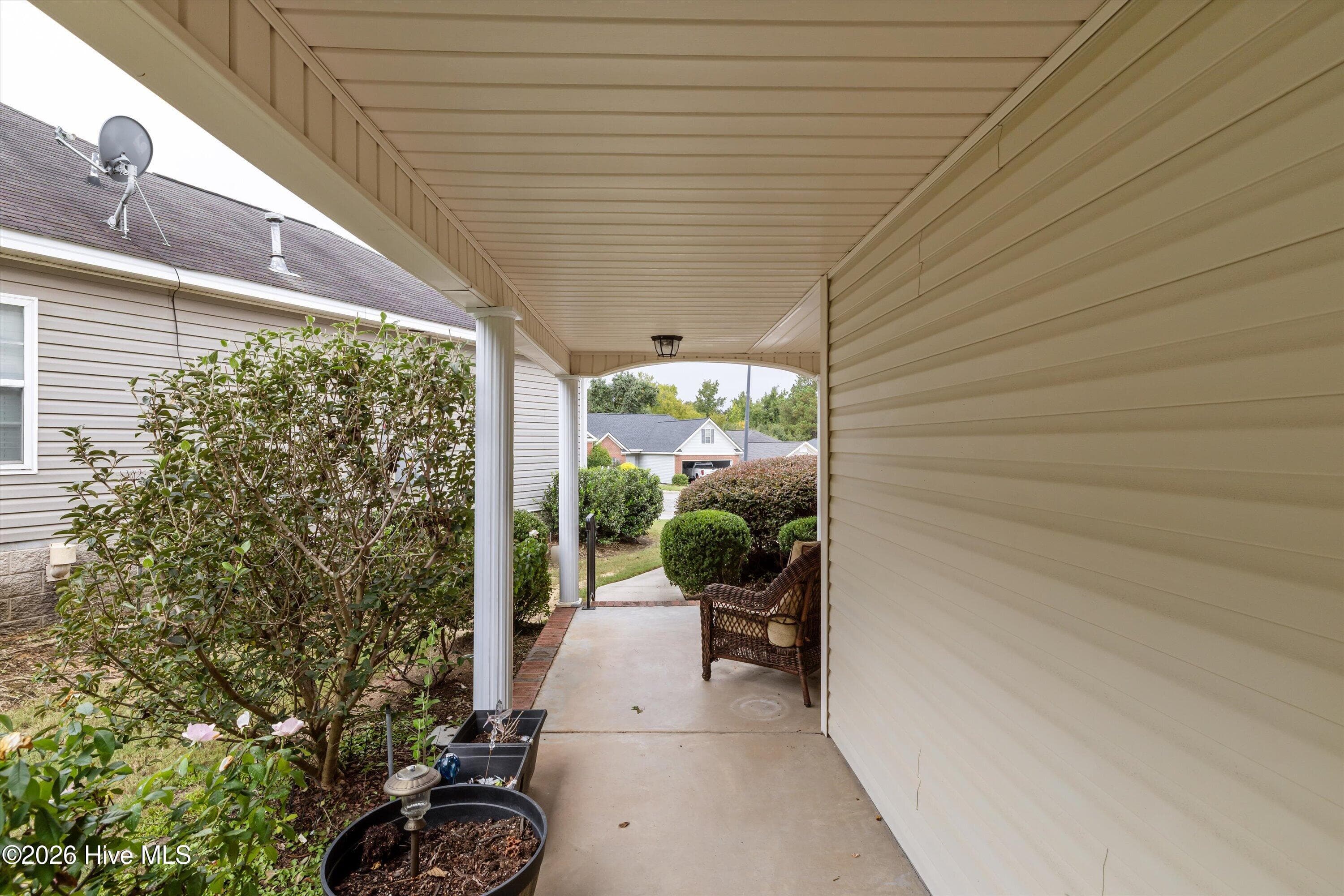 Single Family Residence at 2071 Summerton Circle, Evans, GA 30809, photo 4 of 42