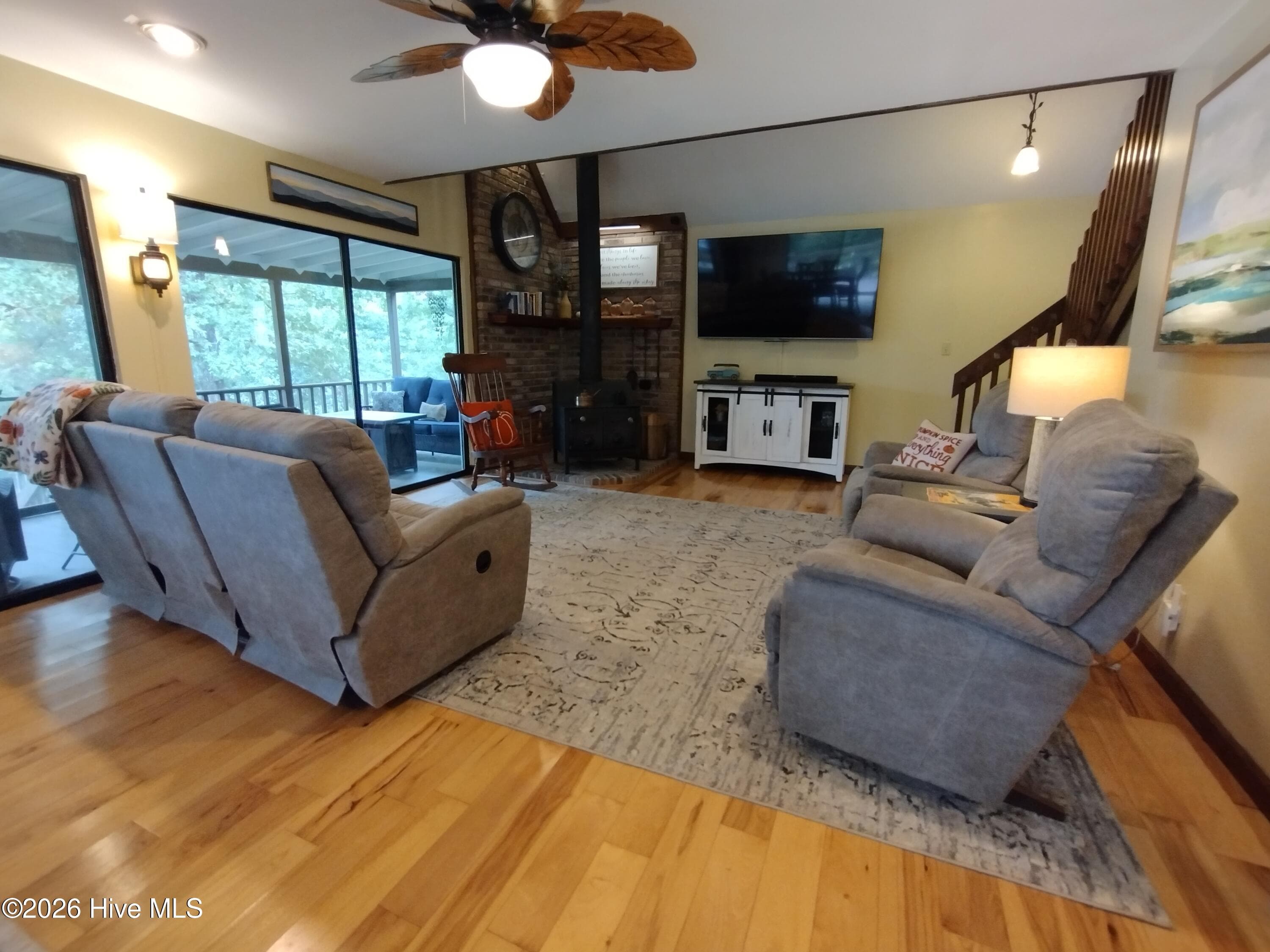 Single Family Residence at 33 Lake Wells Terrace, Murphy, NC 28906, photo 23 of 81