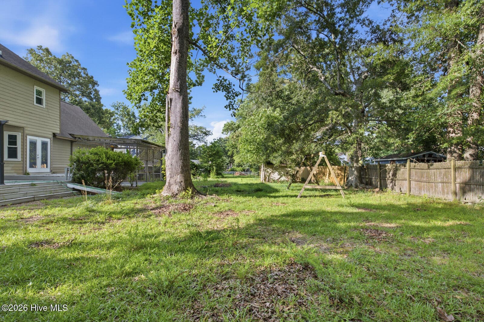 Single Family Residence at 106 Broken Oak Court, Jacksonville, NC 28540, photo 29 of 31