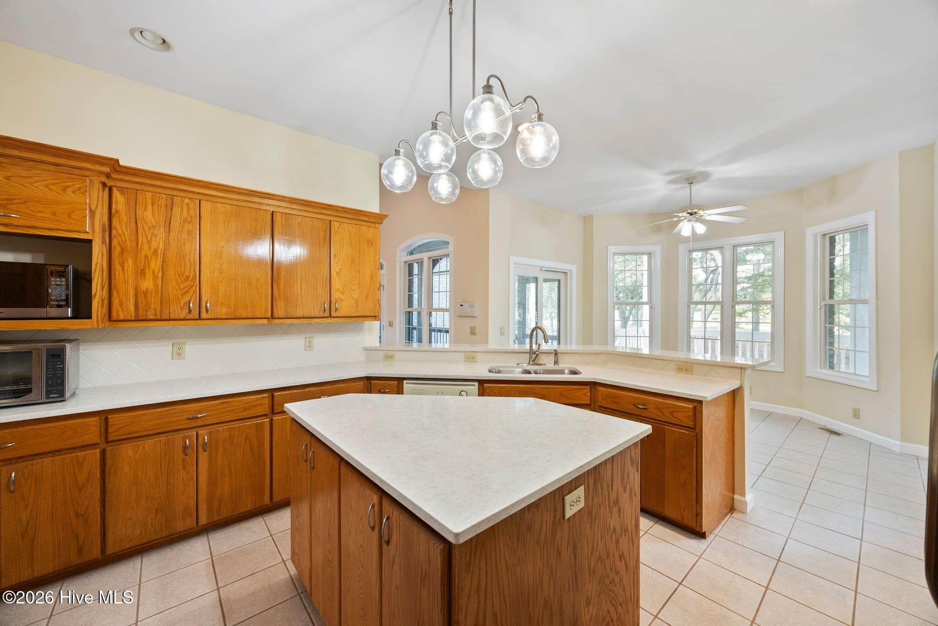 Single Family Residence at 1834 Quail Point SE, Bolivia, NC 28422, photo 25 of 156
