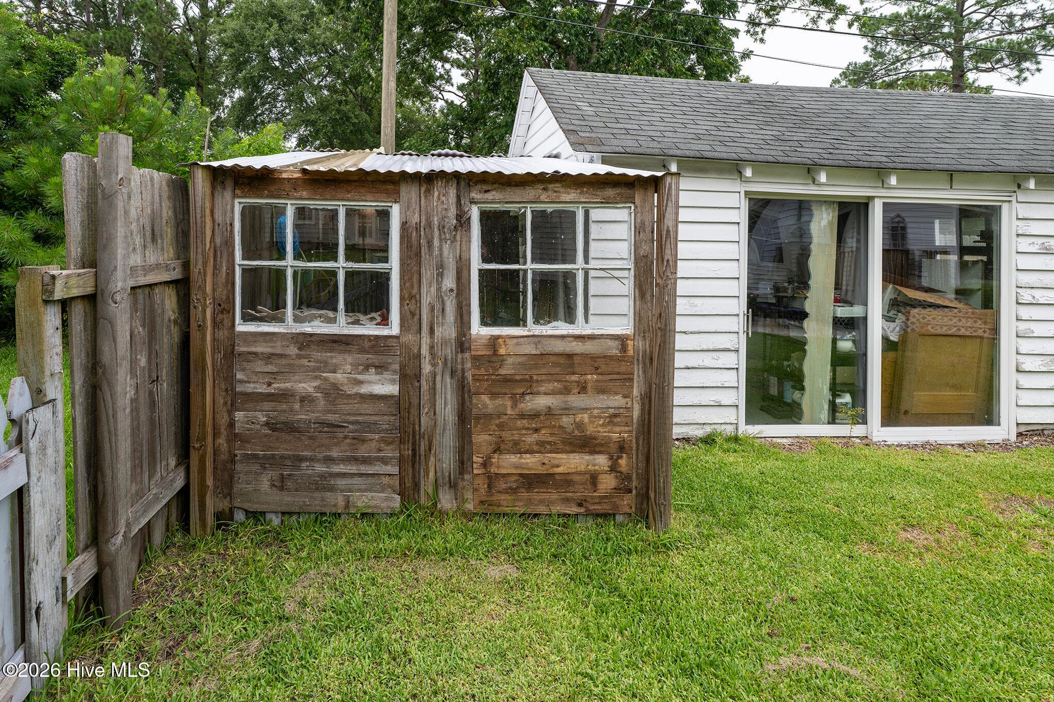 Bonus Storage for Garden Tools - 1902 Wilson Street, New Bern, NC 28560