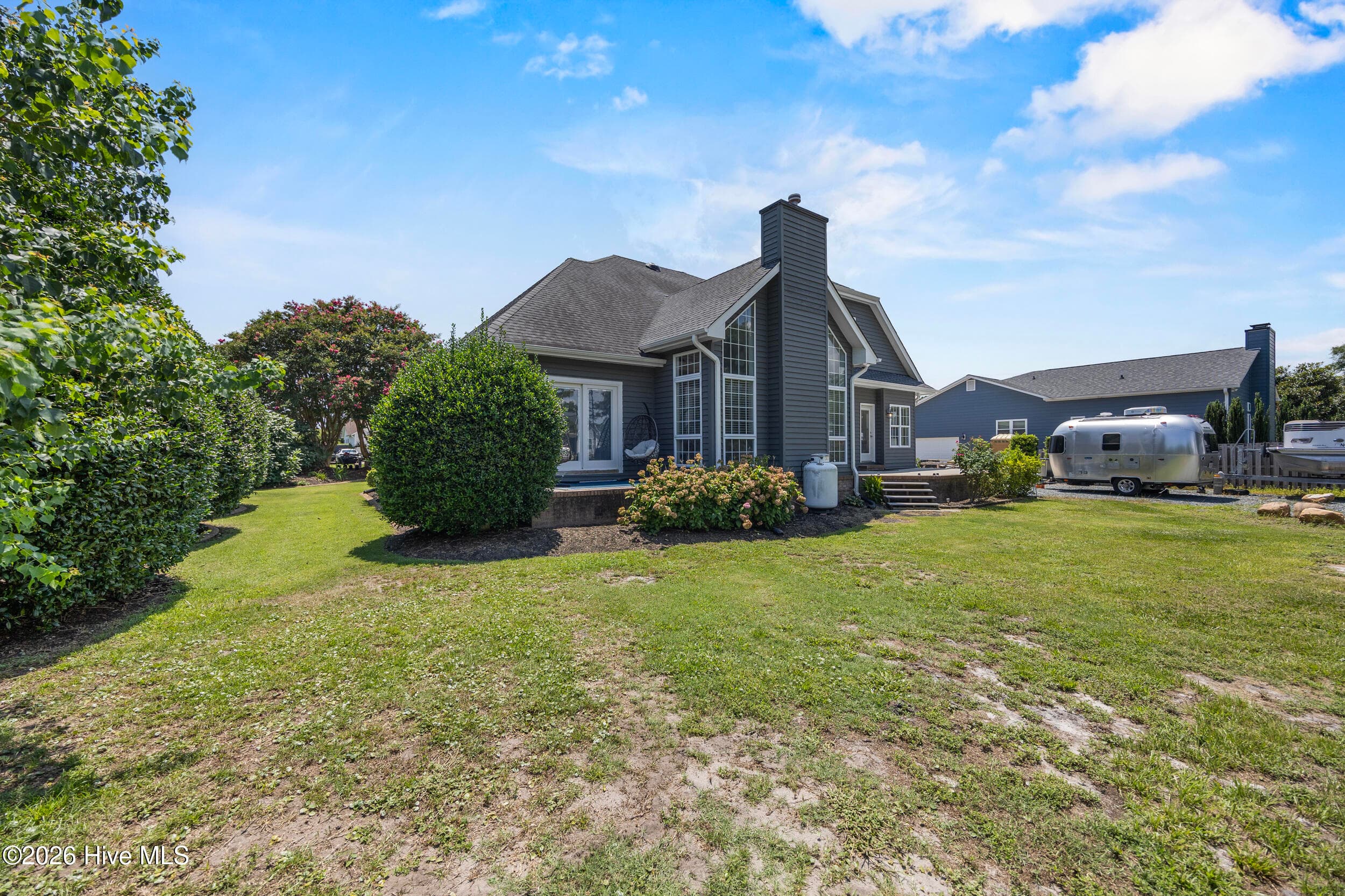 Single Family Residence at 712 The Cape Boulevard, Wilmington, NC 28412, photo 40 of 55