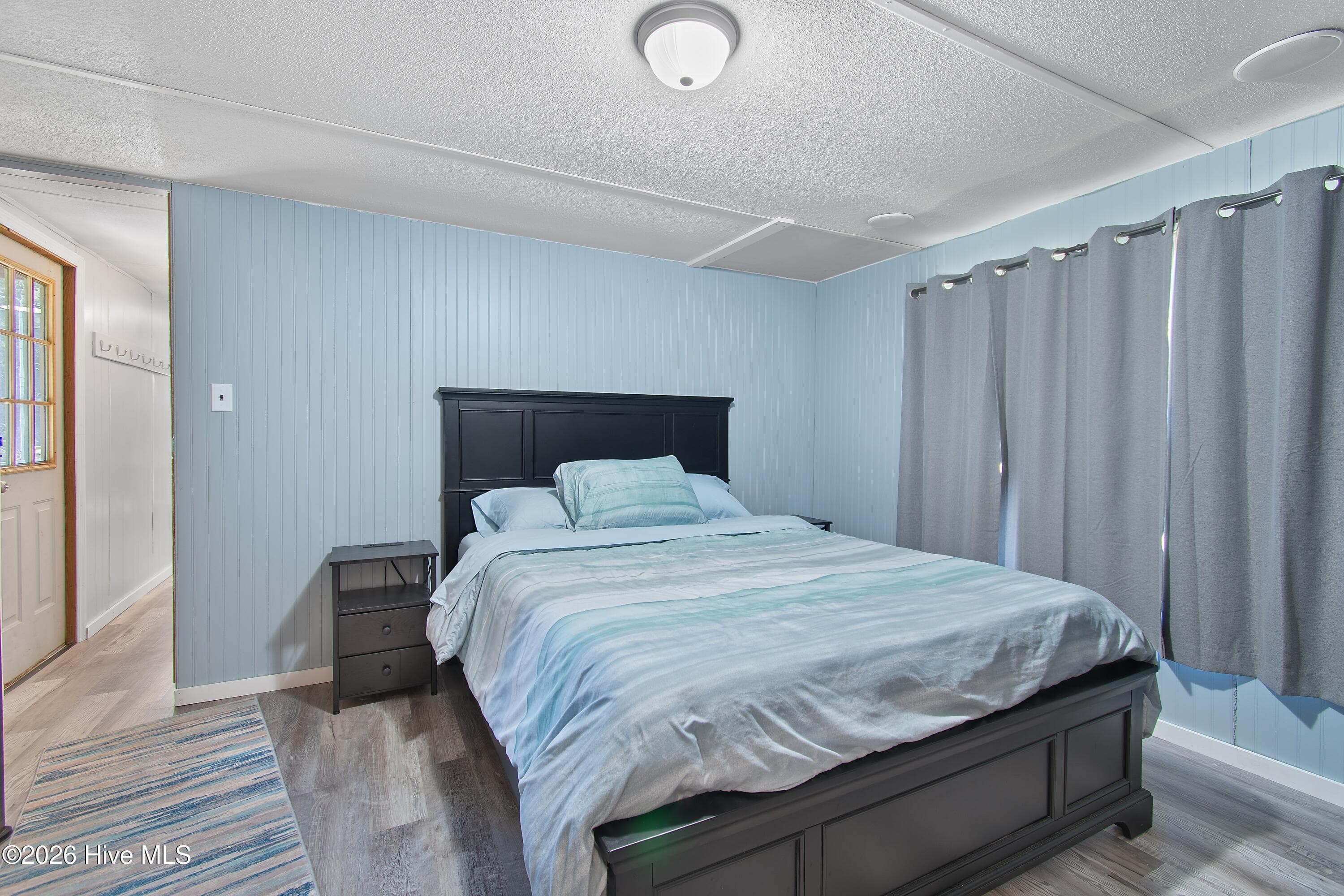 Manufactured Home at 1471 Pine Tree Circle SW, Supply, NC 28462, photo 15 of 23