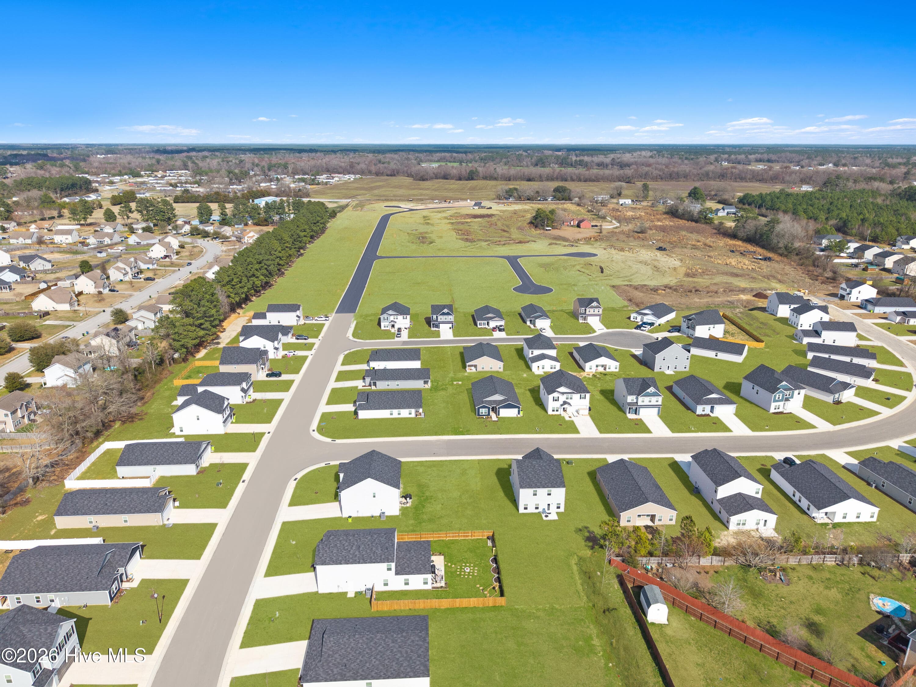 Aerial Shots - 141 N Squires Run Lane, Richlands, NC 28574
