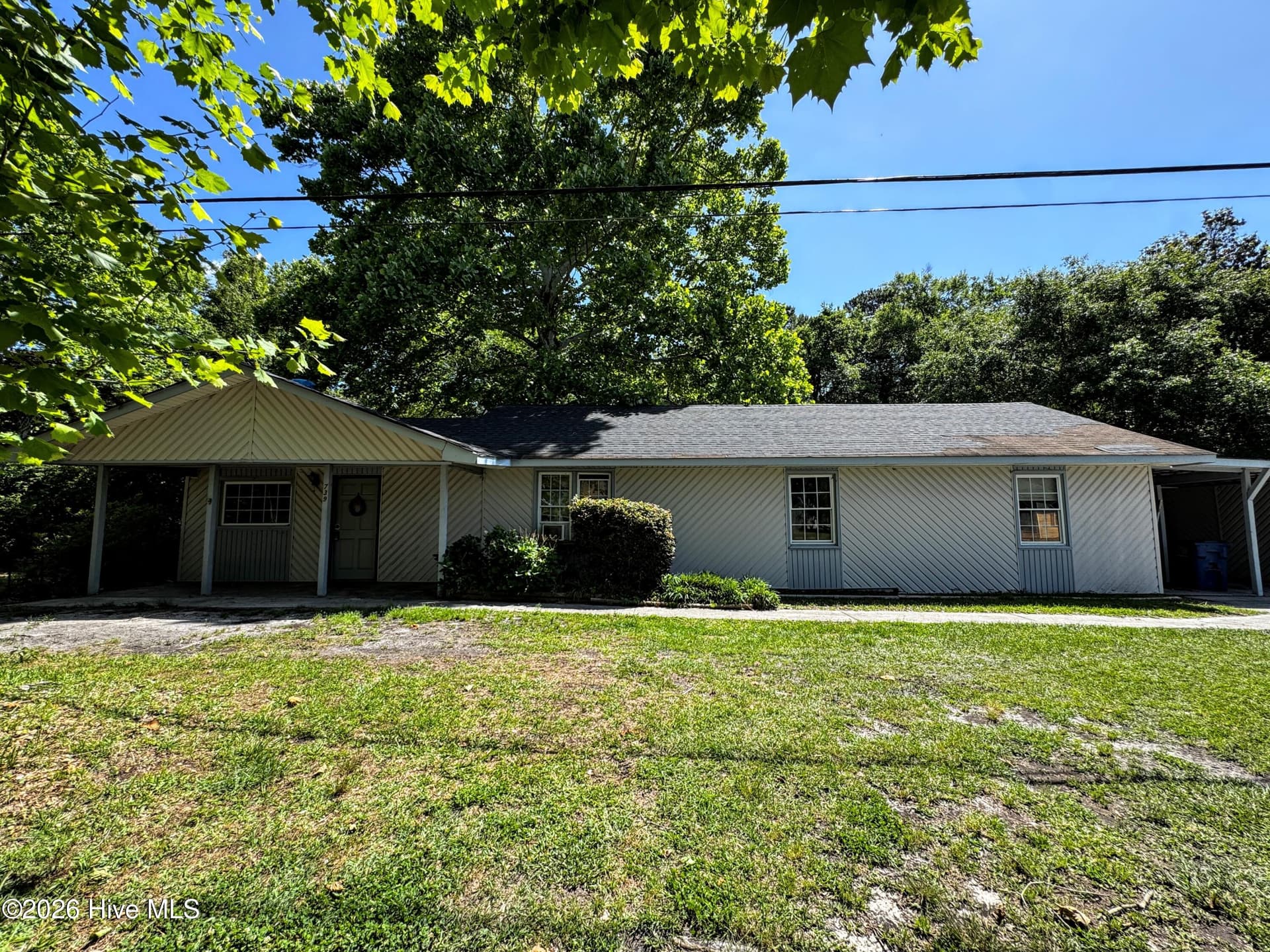 Single Family Residence at 739 Sloop Point Road, Hampstead, NC 28443