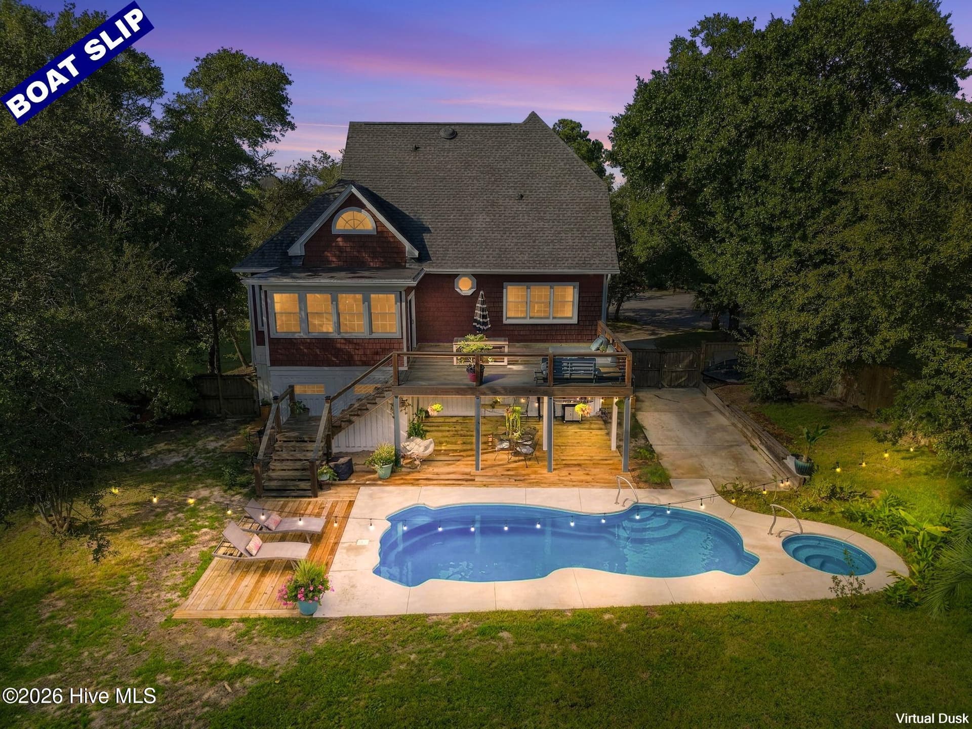 8609 Shipwatch Drive, Wilmington, NC 28412