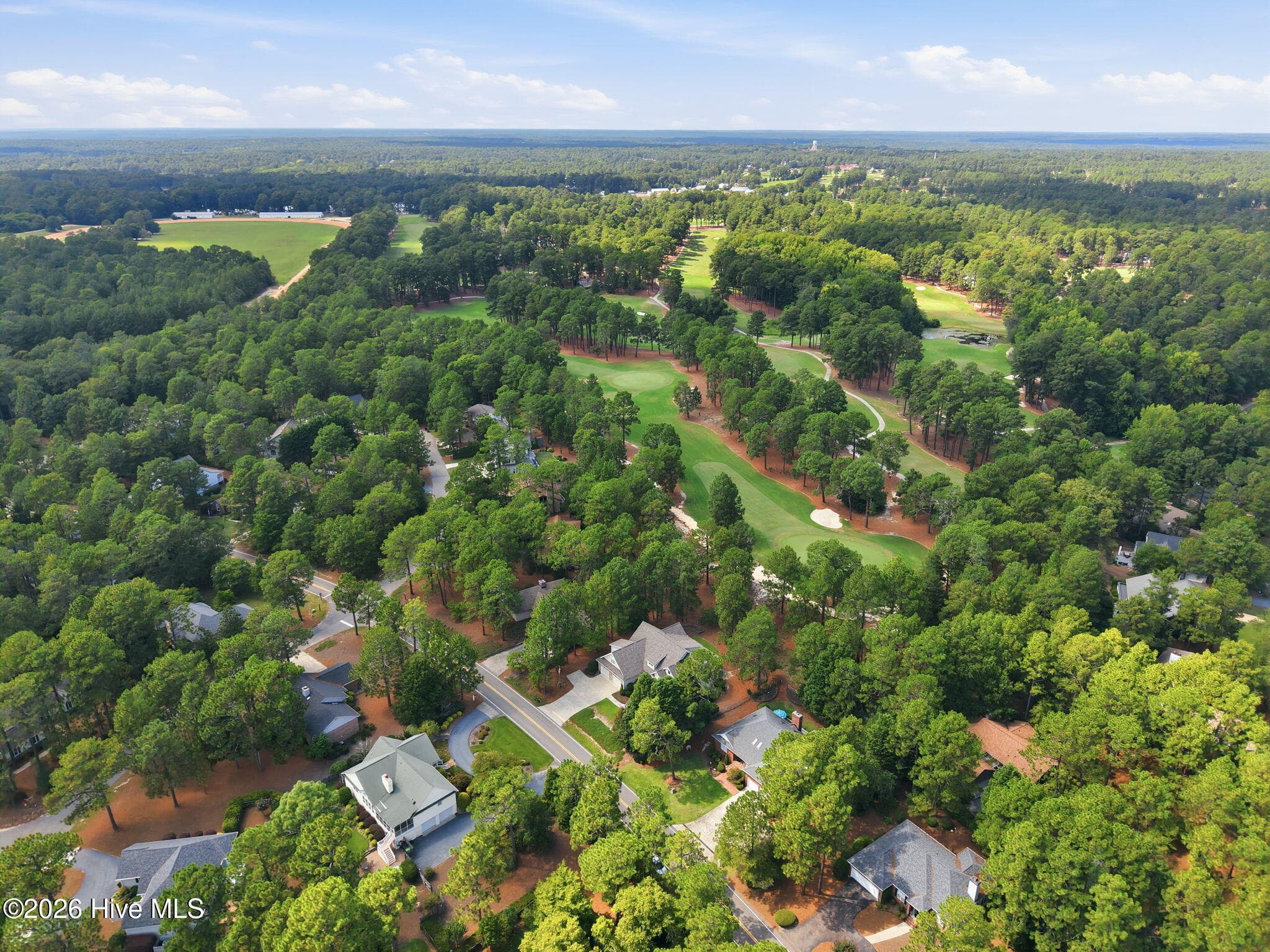 Single Family Residence at 885 Monticello Drive, Pinehurst, NC 28374, photo 13 of 51