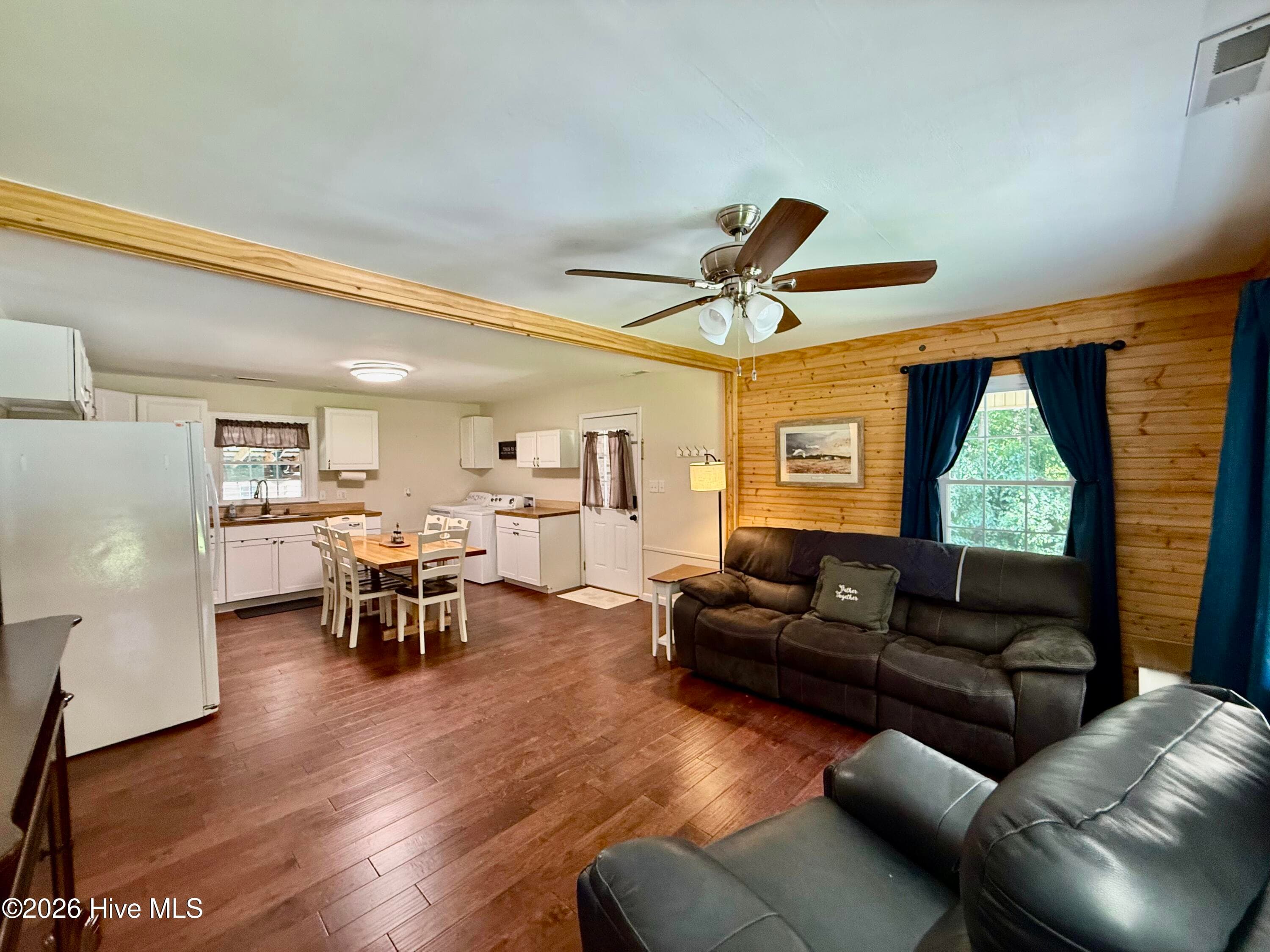 Single Family Residence at 239 Hoggard Mill Road, Windsor, NC 27983, photo 6 of 31