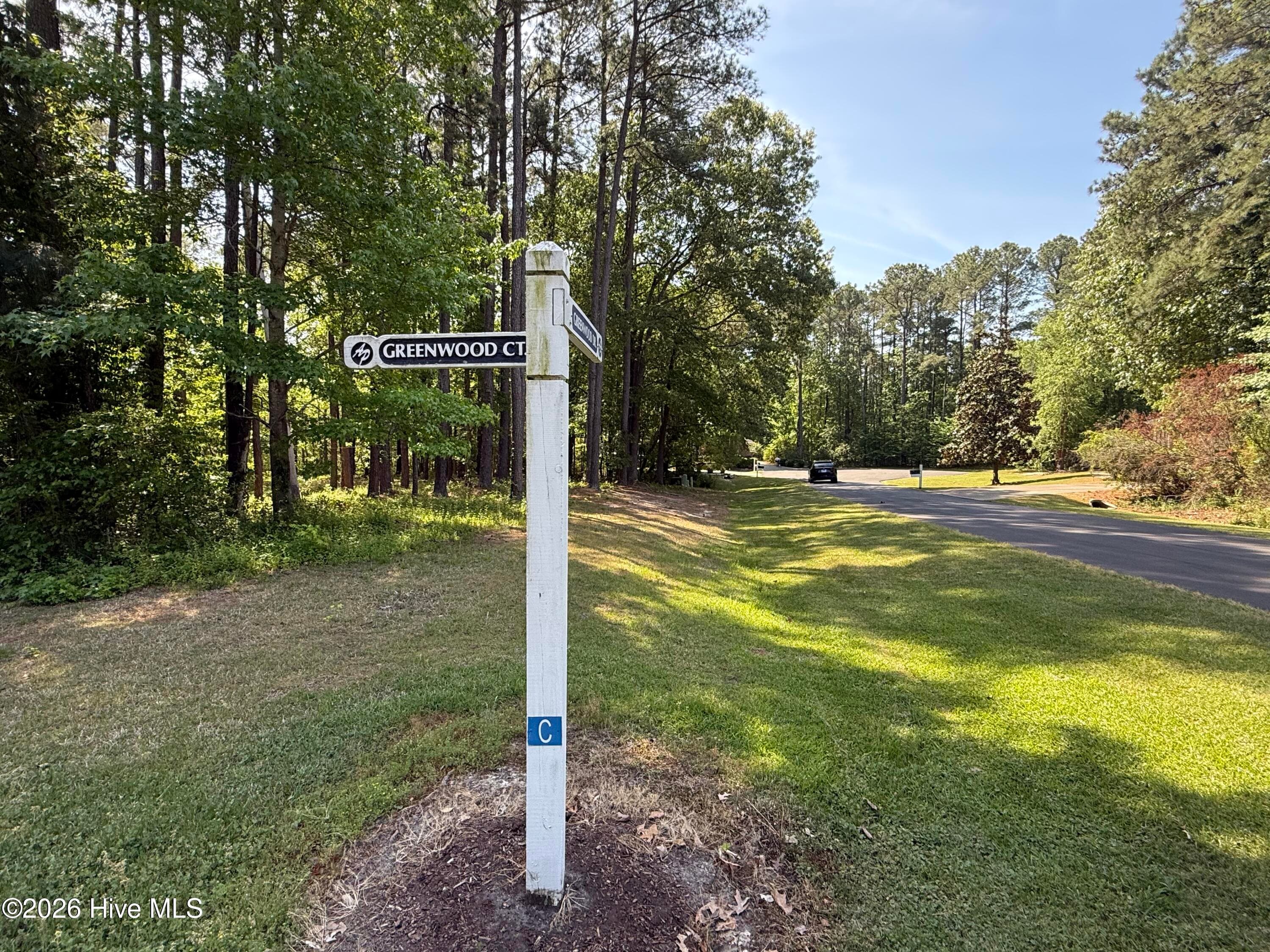 Great Corner Home Site - 14 Greenwood Drive, Hertford, NC 27944
