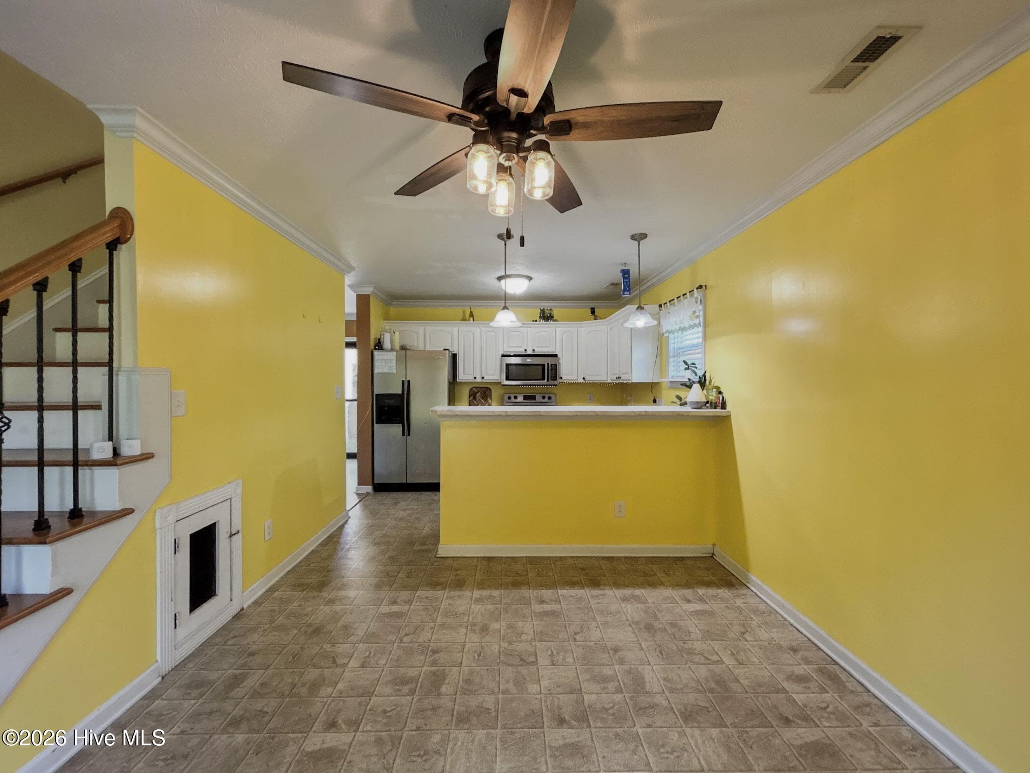 Single Family Residence at 305 Vito Court, Richlands, NC 28574, photo 15 of 83