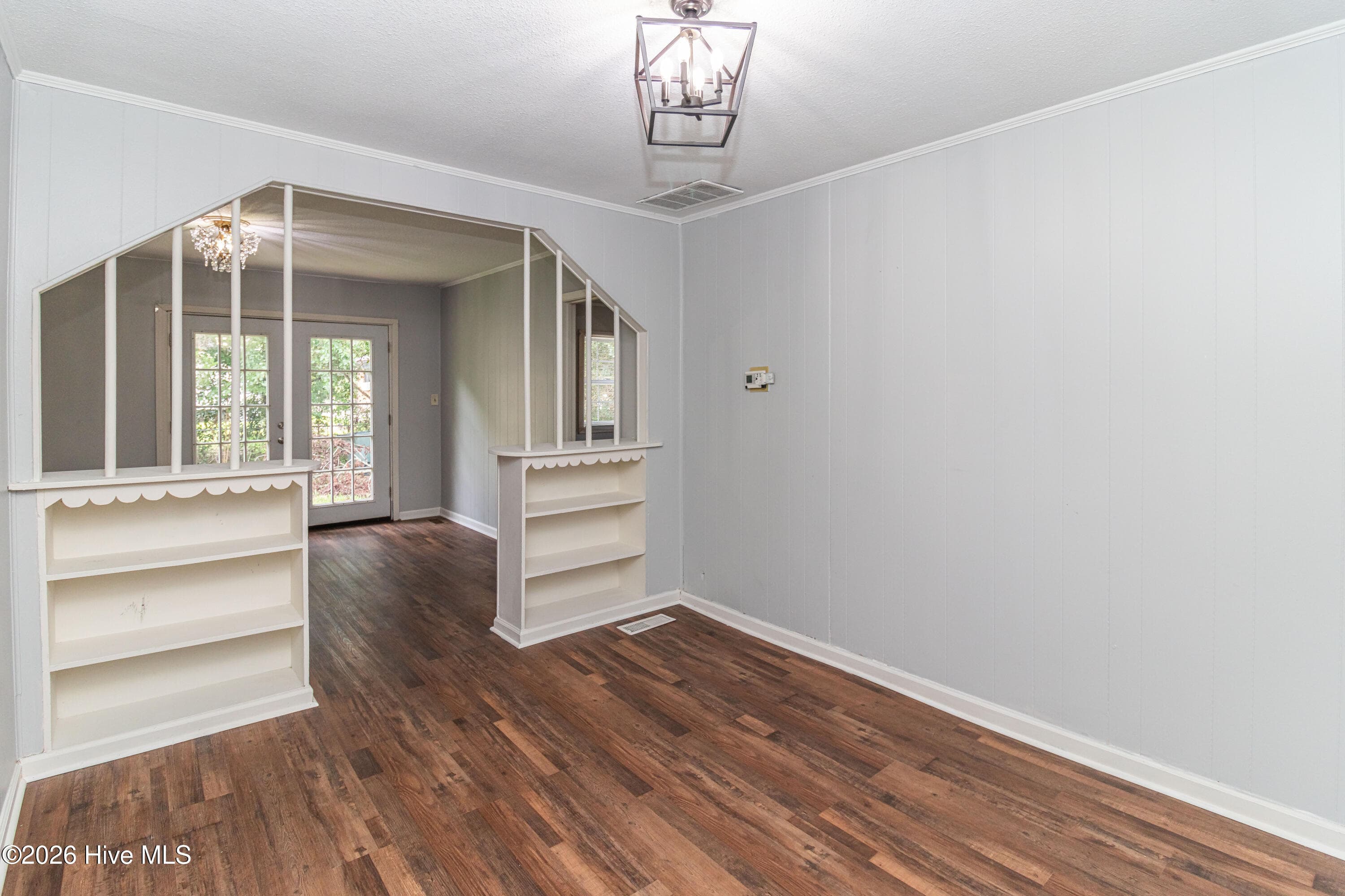 Single Family Residence at 1209 Sycamore Road, Kinston, NC 28501, photo 9 of 19