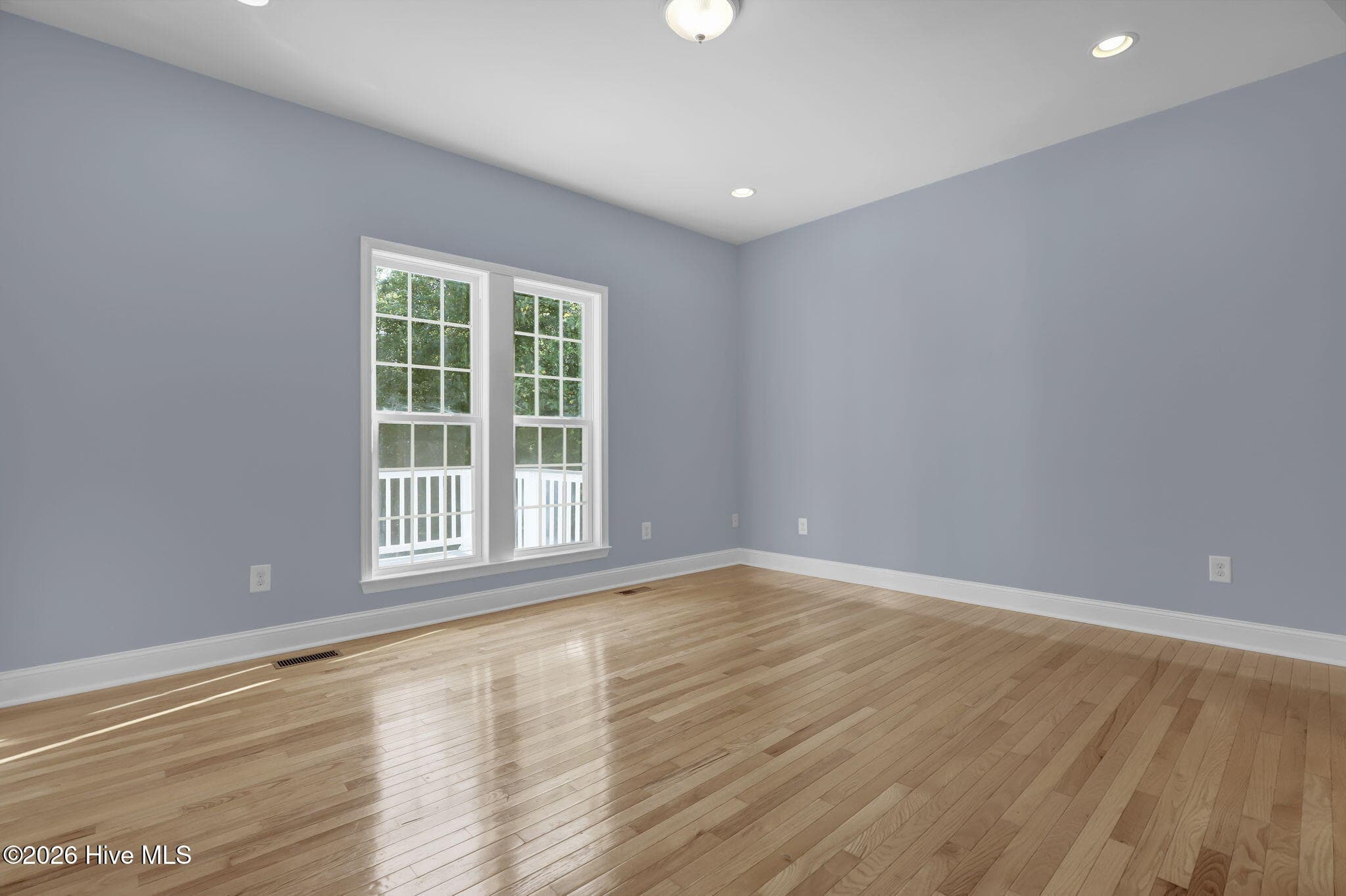 Single Family Residence at 305 Hickory Lane, Hampstead, NC 28443, photo 37 of 99