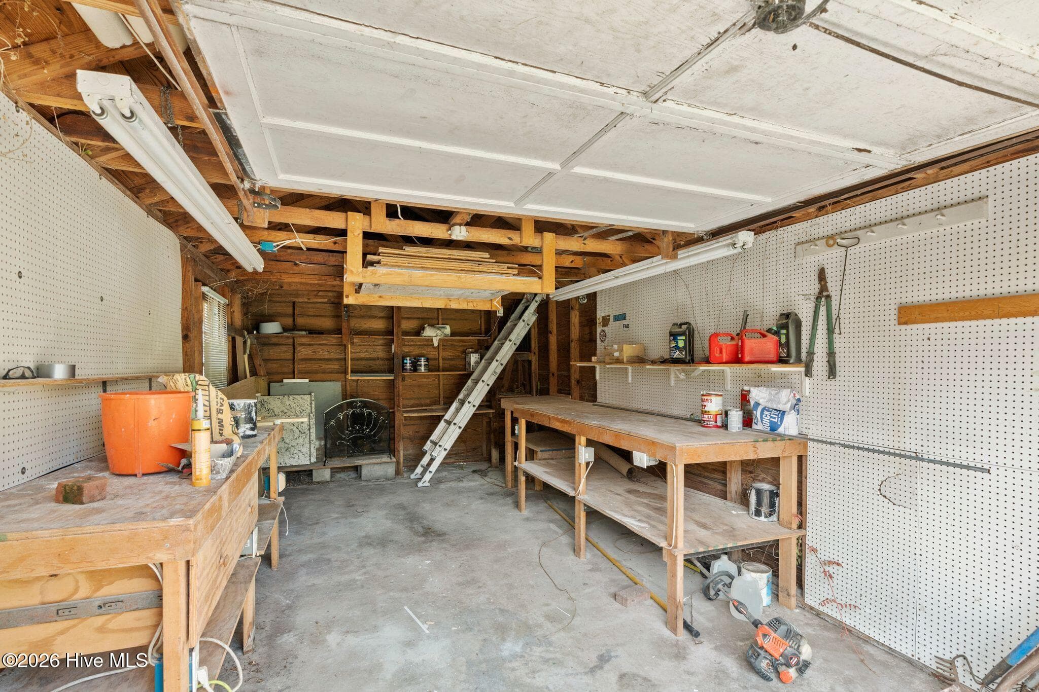 Single Family Residence at 233 N 25th Street, Wilmington, NC 28405, photo 42 of 43