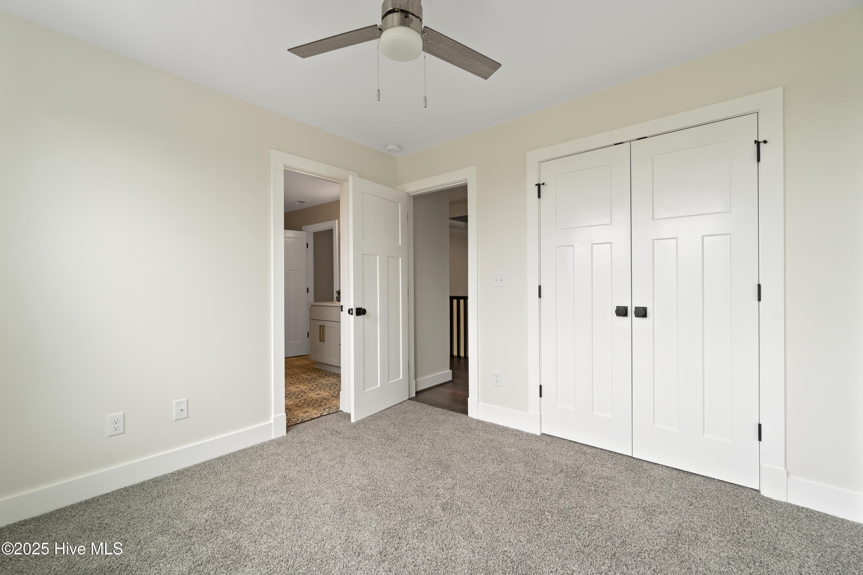 Single Family Residence at 3111 Staysail Drive, Elizabeth City, NC 27909, photo 32 of 42