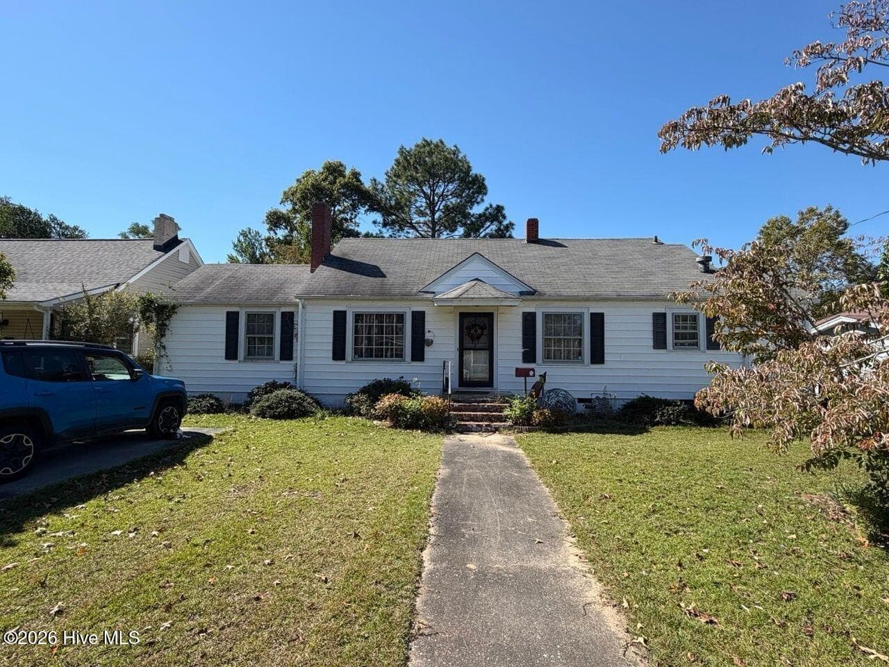 205 Rollins Avenue, Hamlet, NC 28345