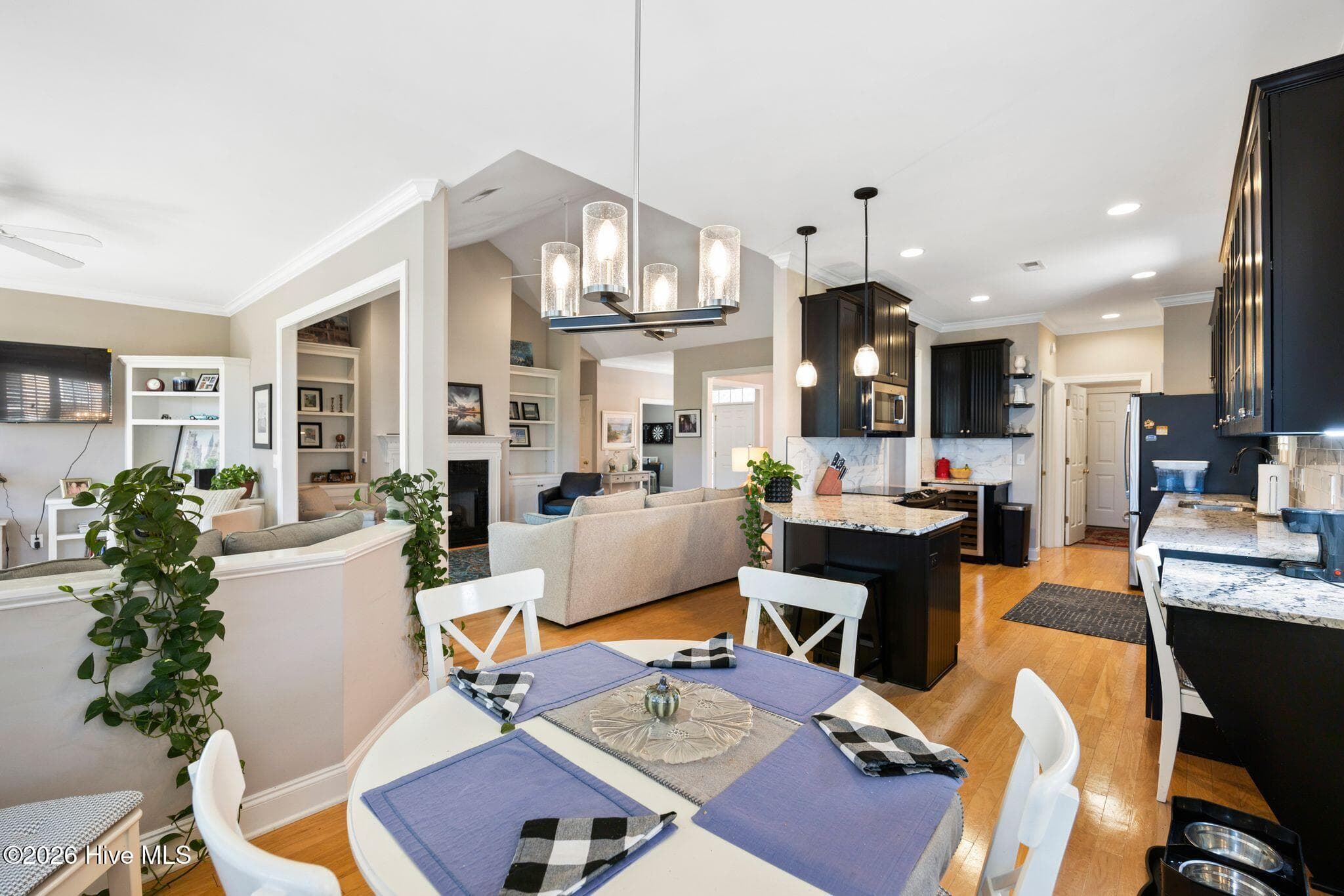 BREAKFAST ROOM looking toward Kitchen - 2807 Inverness Circle SE, Southport, NC 28461