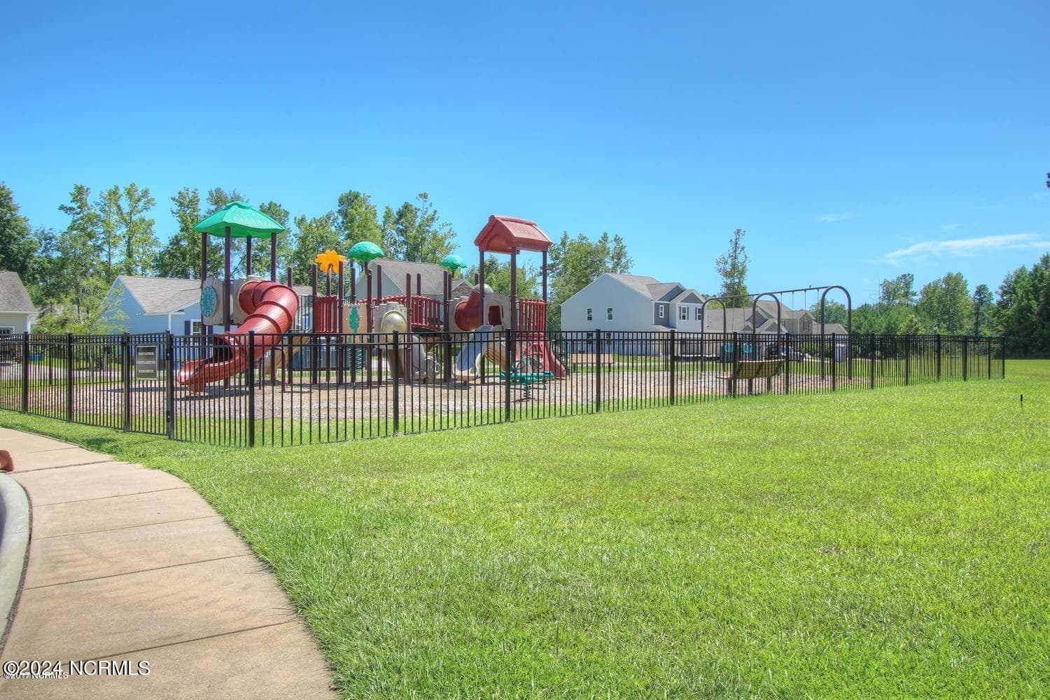 Townhouse at 8189 Foxglove Lane Unit 90, Leland, NC 28451, photo 57 of 59