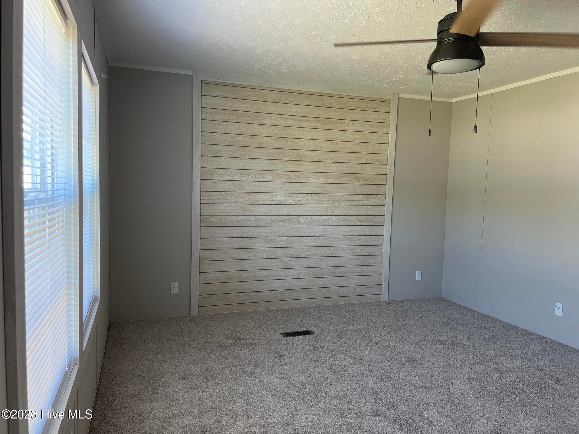 Manufactured Home at 316 Commodore Drive, Rocky Mount, NC 27801, photo 11 of 32