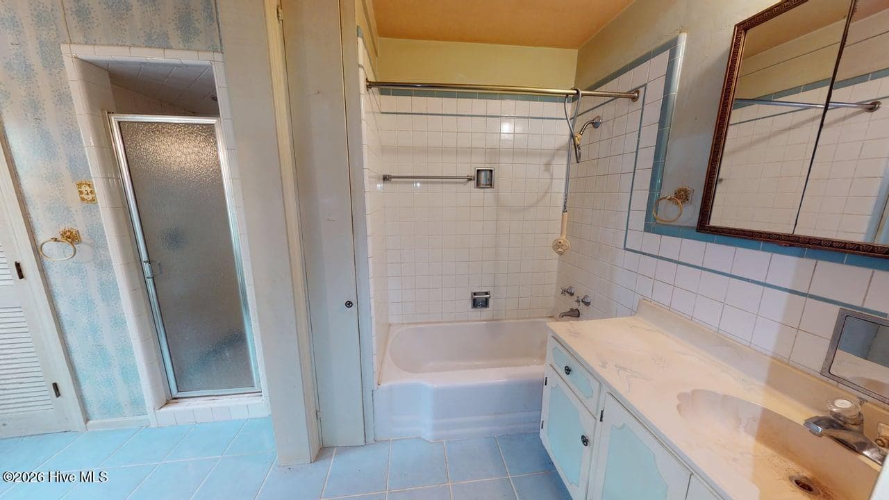 Single Family Residence at 808 W South Street W, Ahoskie, NC 27910, photo 24 of 50