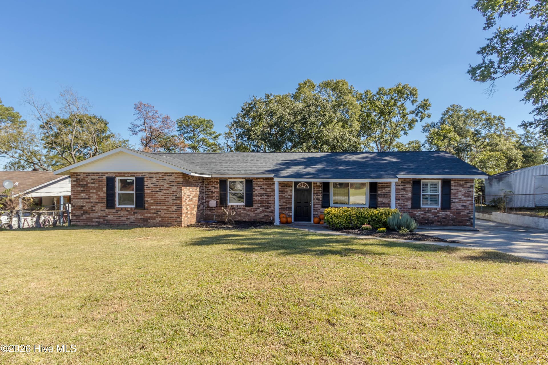Single Family Residence at 404 Old Anderson Road, Martinez, GA 30907, photo 3 of 47