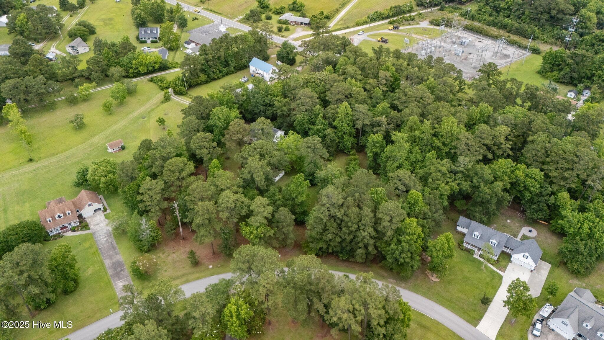 210 Winding Woods Way, Beaufort, NC 28516