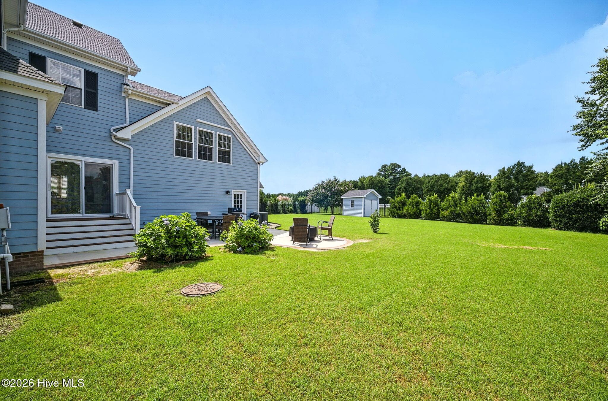 Single Family Residence at 102 Blue Heron Cove, Moyock, NC 27958, photo 34 of 53