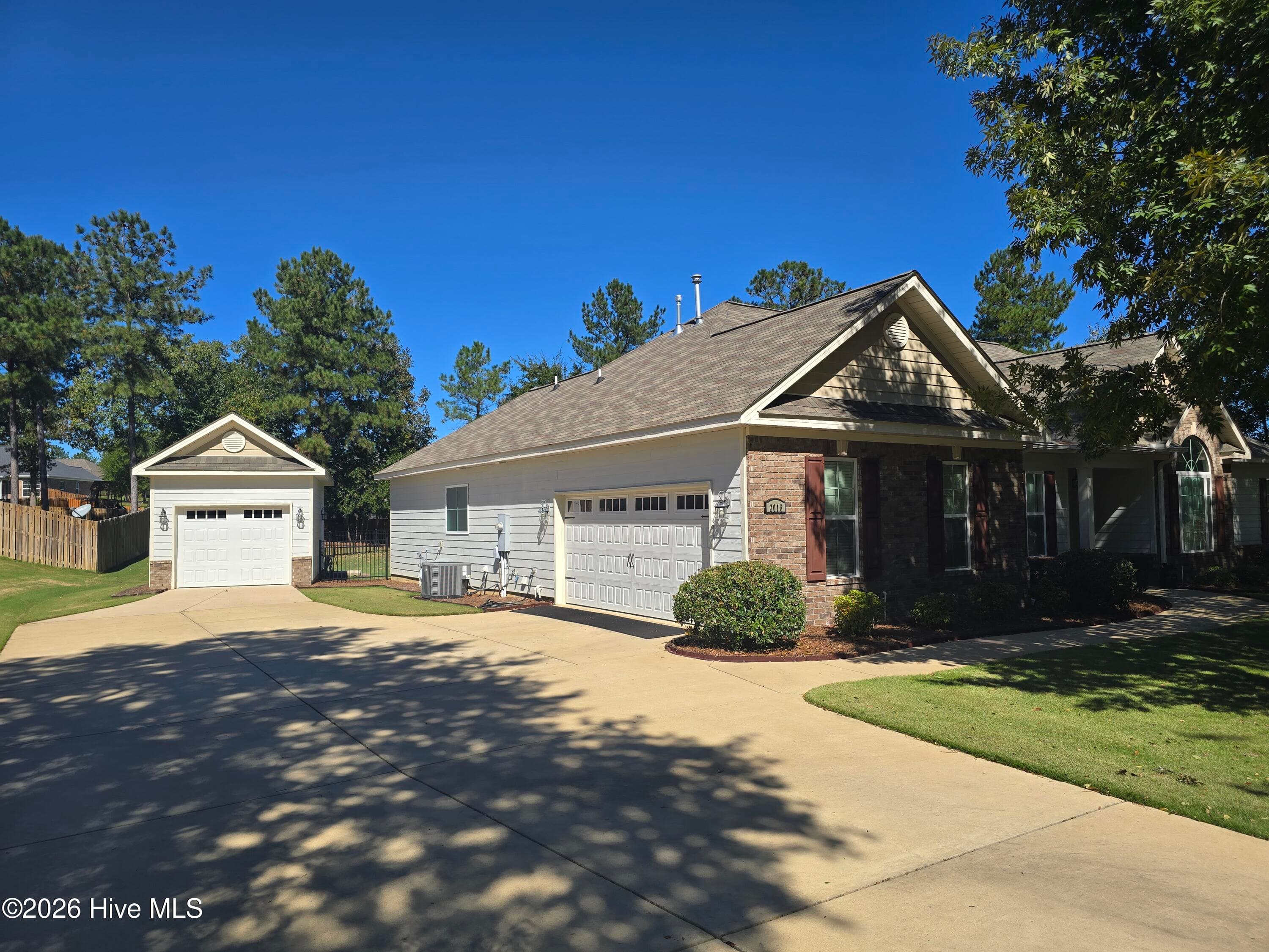 Side entry 2 car garage PLUS single car detached - 2016 Edenberry Row, Beech Island, SC 29842