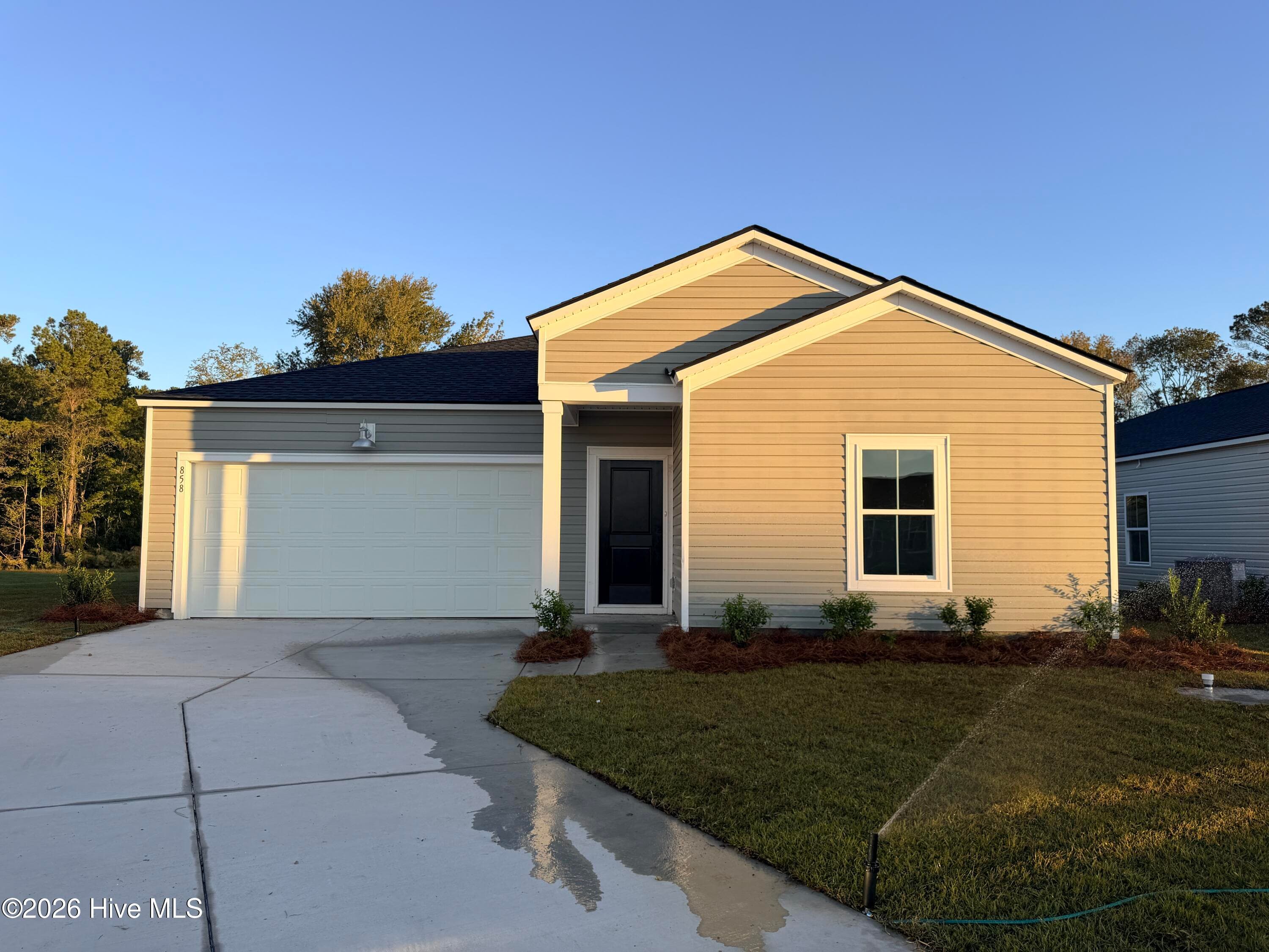 Single Family Residence at 850 Pinyon Loop SW Lot 23, Ocean Isle Beach, NC 28469, photo 2 of 39