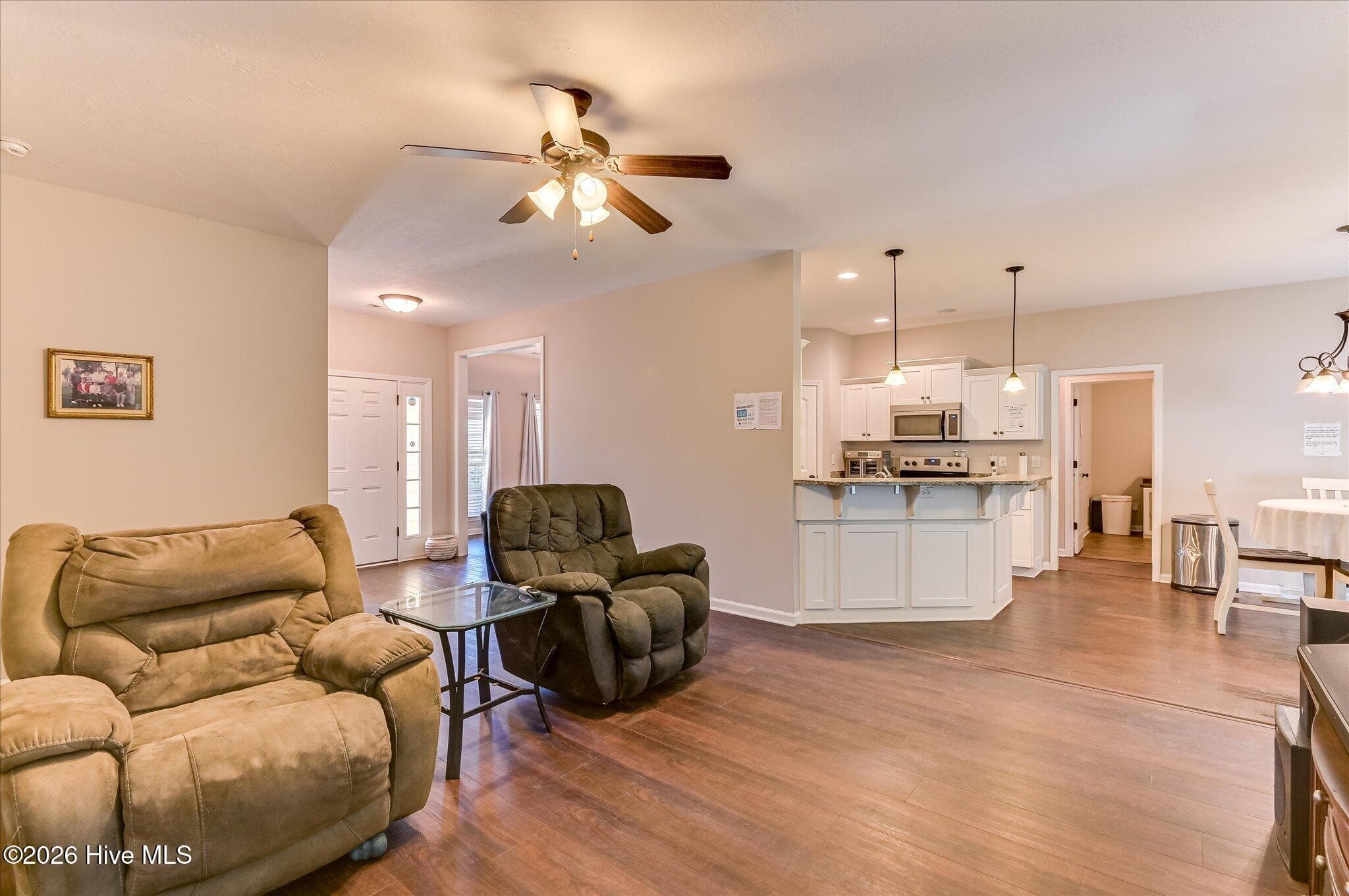 Single Family Residence at 300 Foxchase Circle, North Augusta, SC 29860, photo 10 of 31