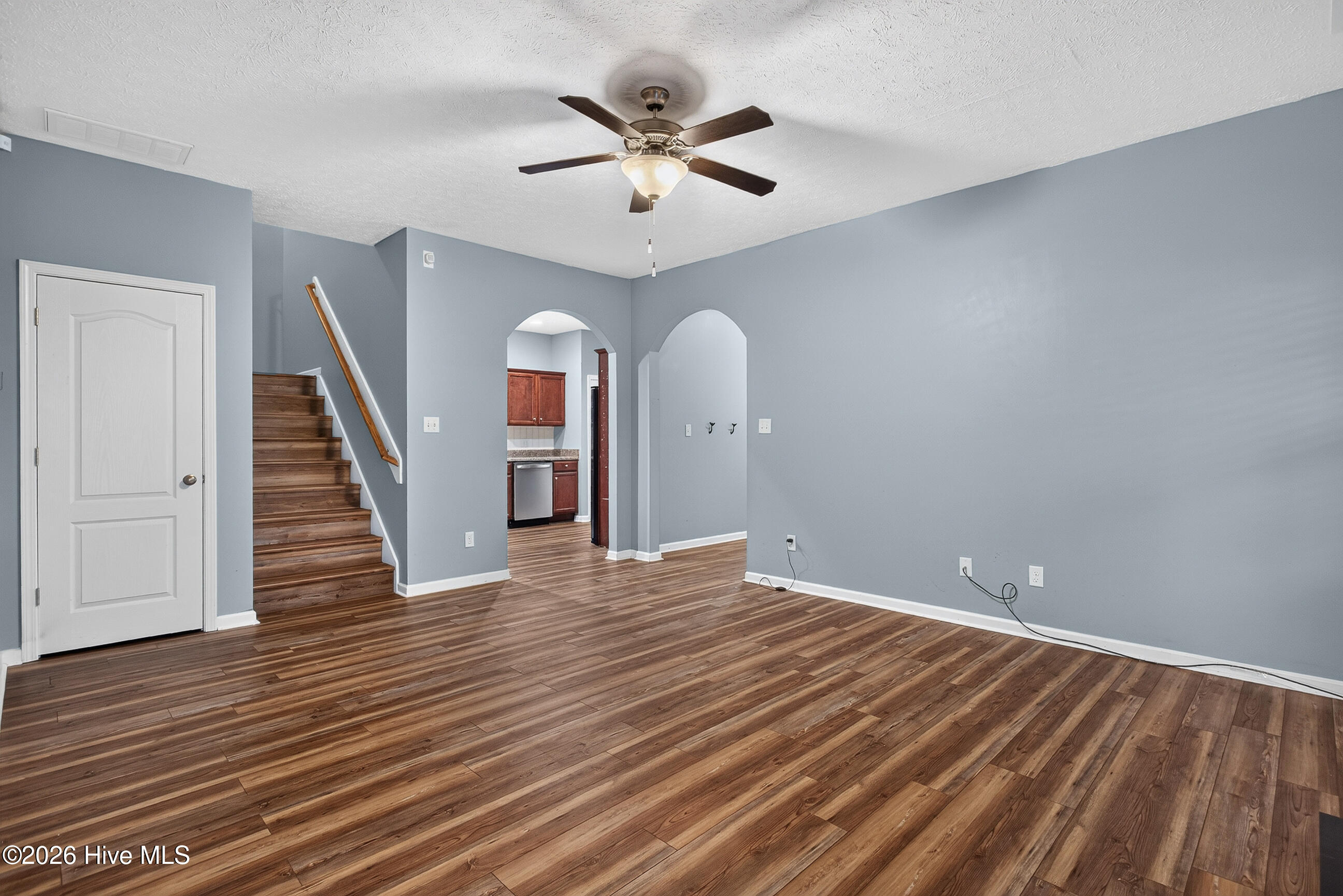 Single Family Residence at 710 Radiant Drive, Jacksonville, NC 28546, photo 8 of 38