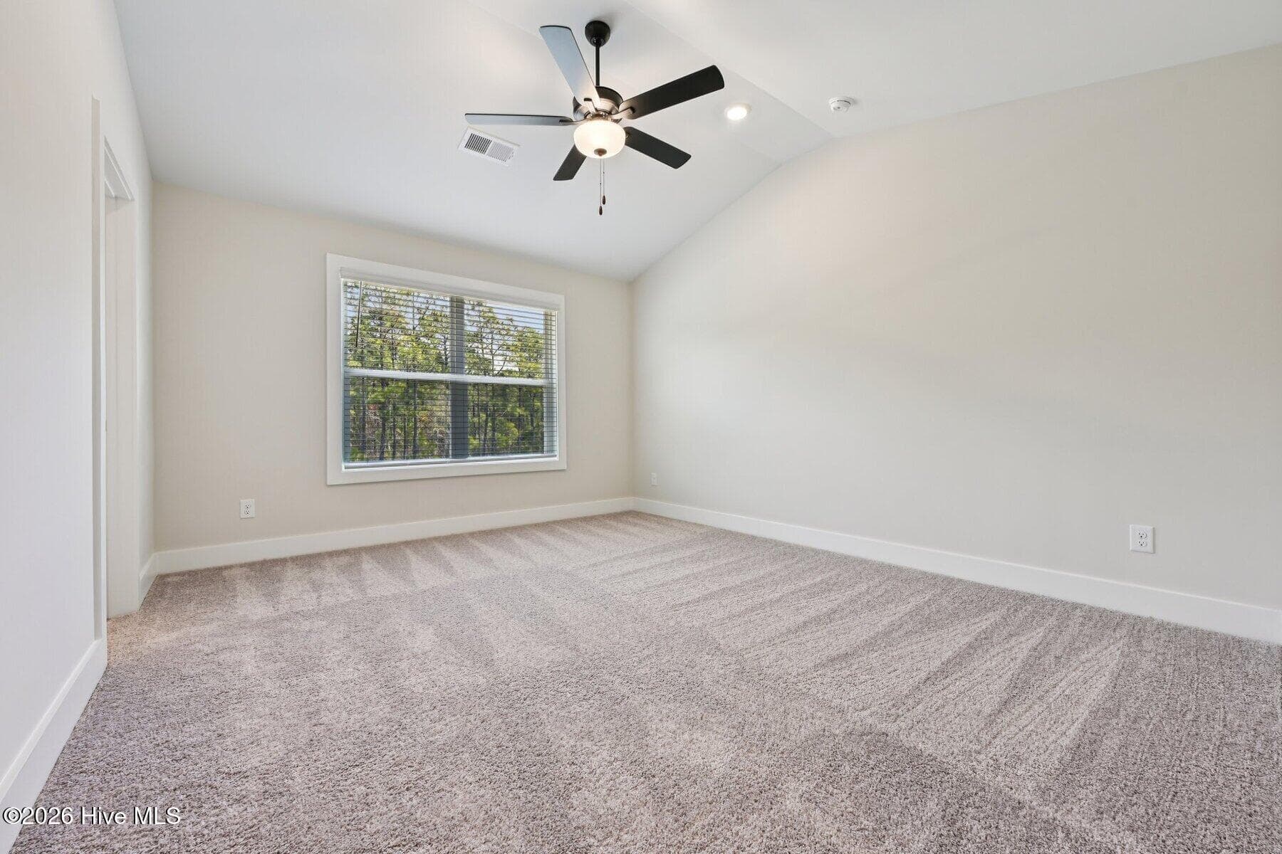 Townhouse at 97 Commons View Drive, Hampstead, NC 28443, photo 12 of 13