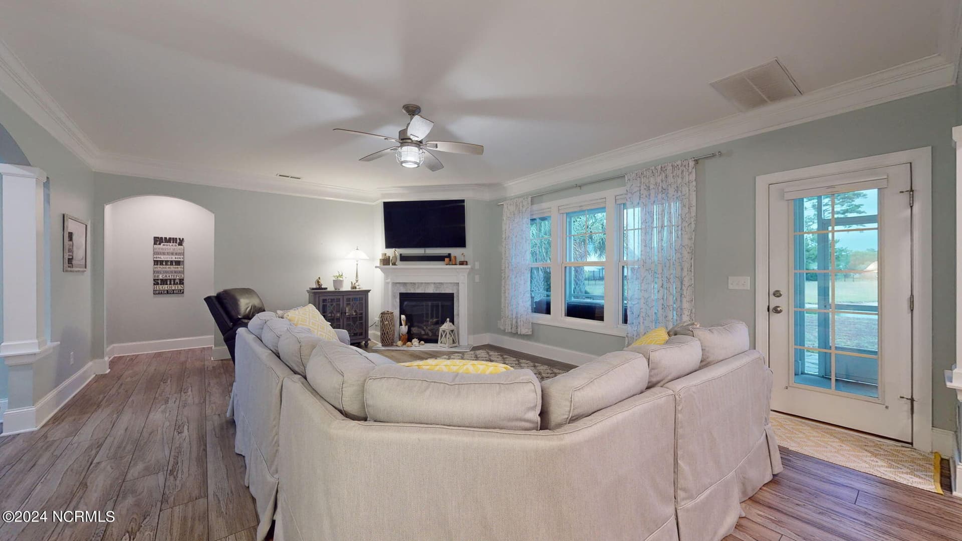 Single Family Residence at 407 Cutter Way, Newport, NC 28570, photo 7 of 80