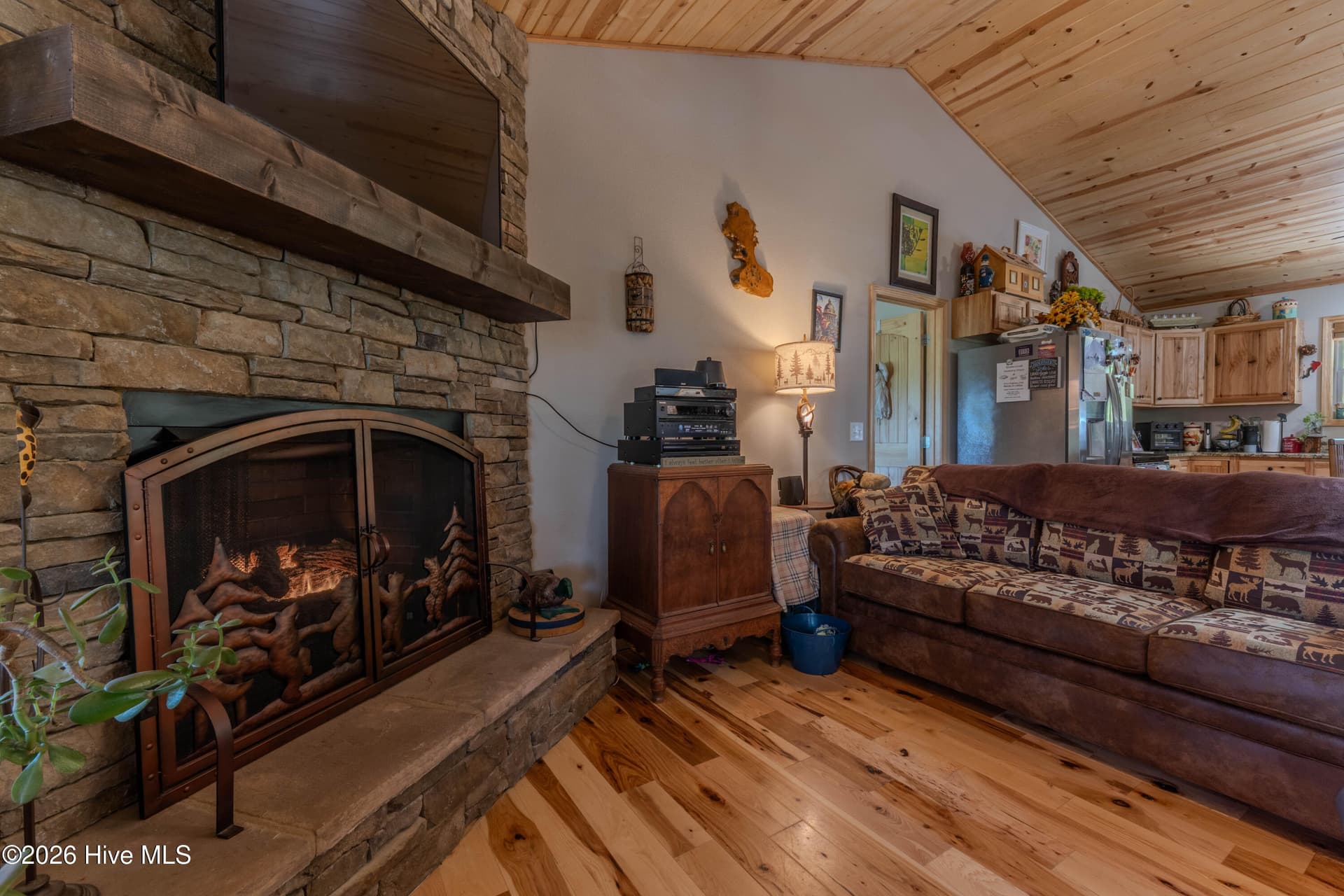 Single Family Residence at 34 Hardwood Trail, Murphy, NC 28906, photo 13 of 46