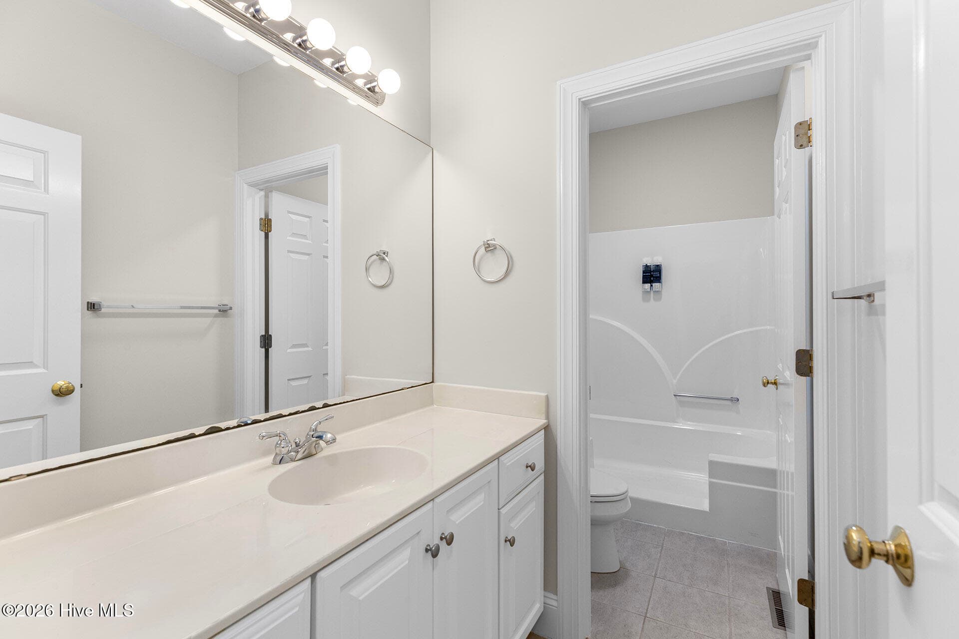 Single Family Residence at 232 Gatefield Drive, Wilmington, NC 28412, photo 33 of 60