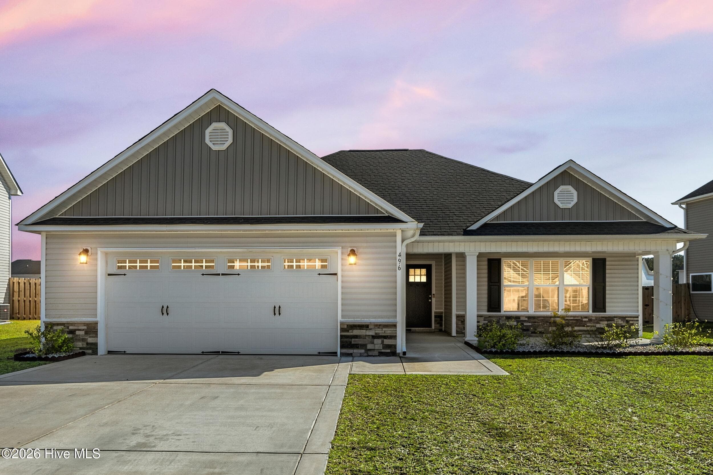 496 Pebble Shore Drive, Sneads Ferry, NC 28460