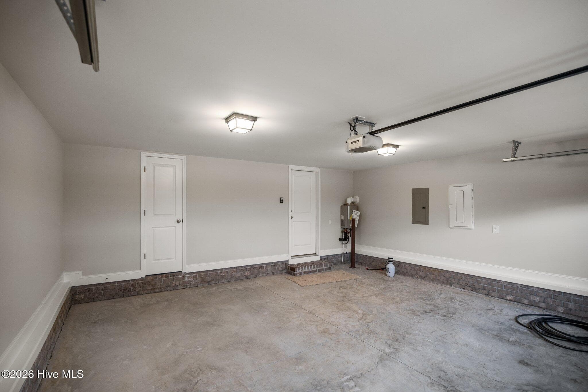 Photo of similar home - 2325 Rhinestone Drive, Winterville, NC 28590