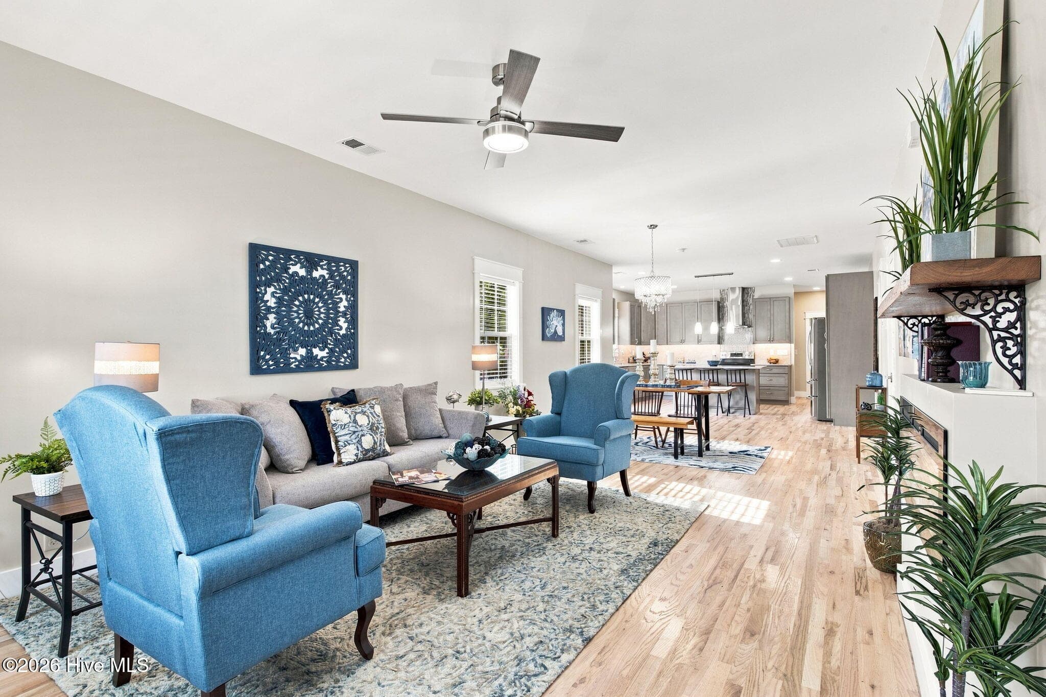 Single Family Residence at 512 Queen Street, Wilmington, NC 28401, photo 24 of 95