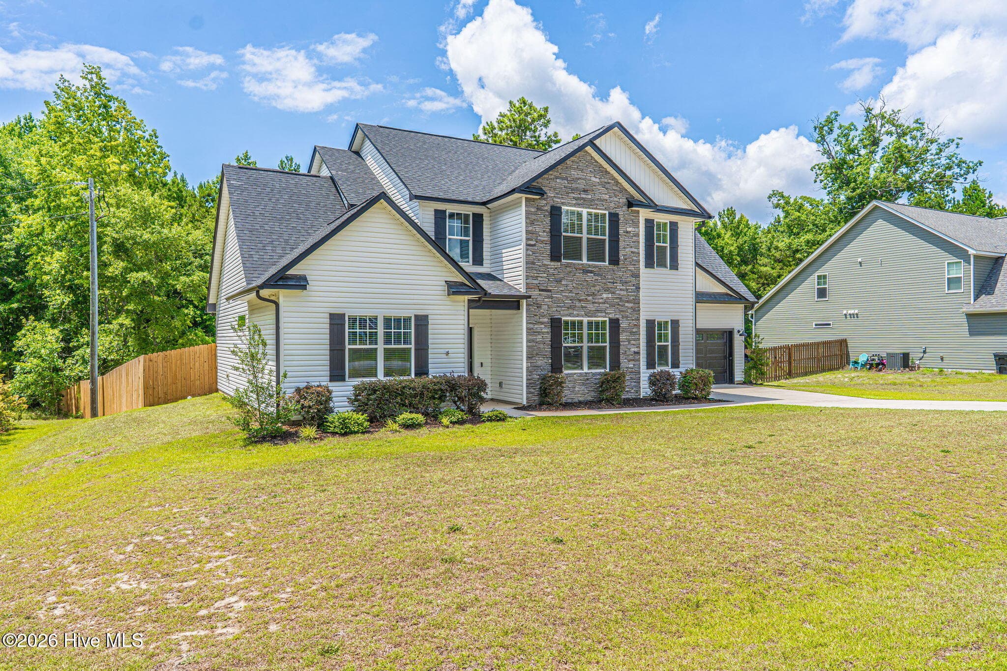 Single Family Residence at 21 Solomon Drive, Cameron, NC 28326, photo 2 of 32
