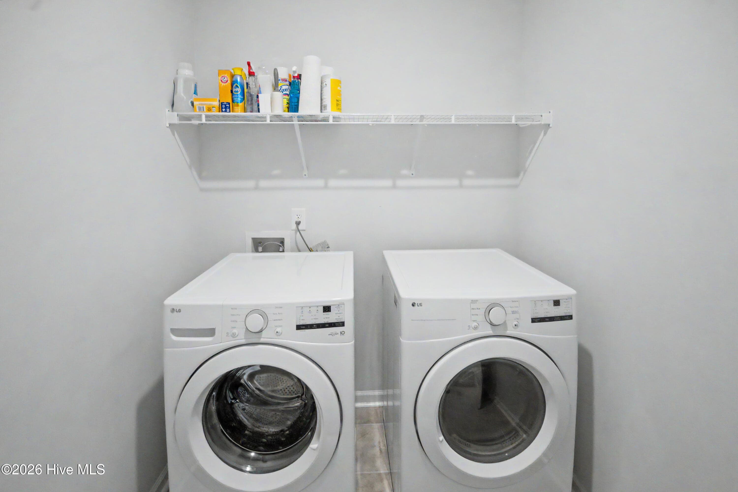 Laundry Room - 9056 Island Shore Avenue, Calabash, NC 28467