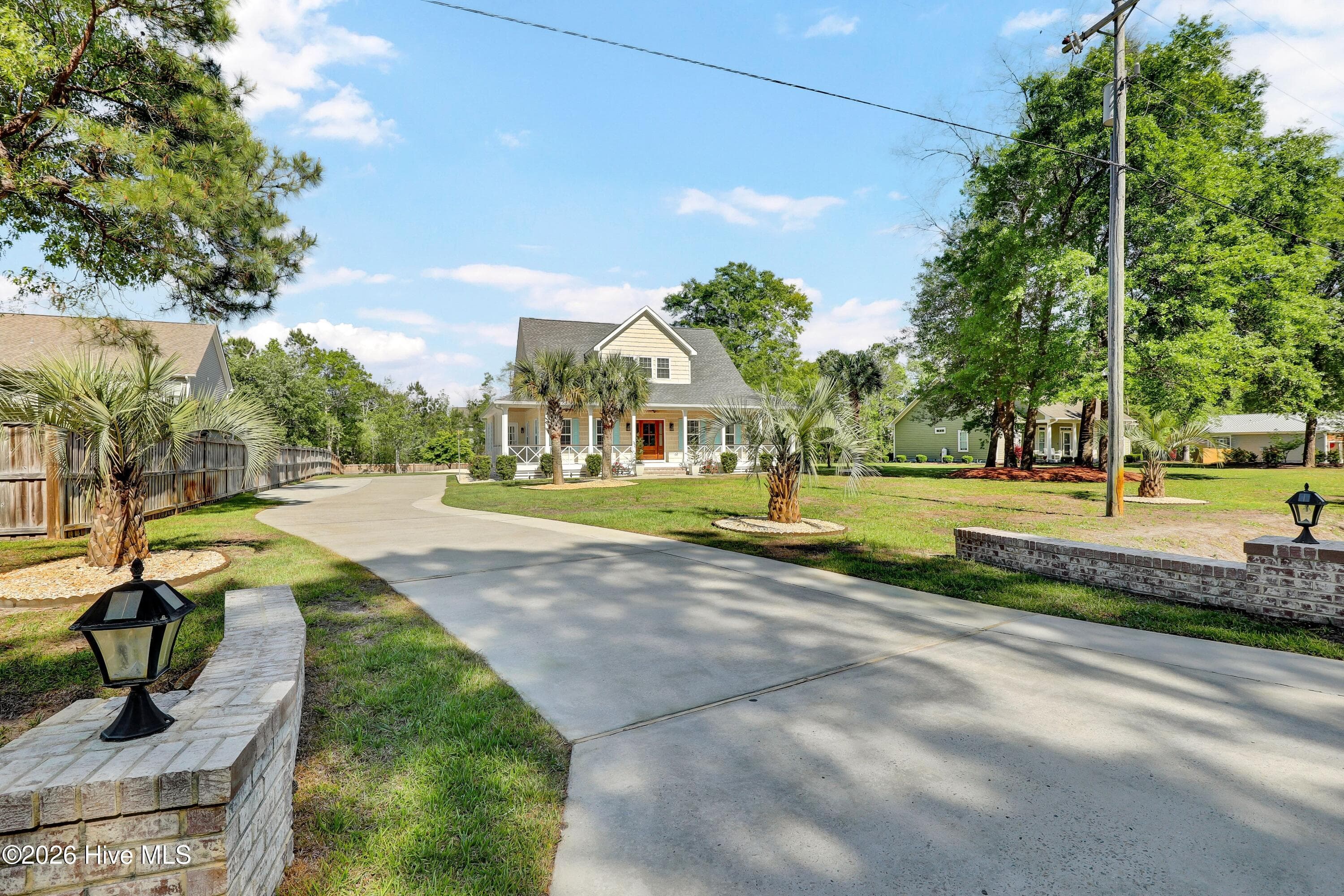 Single Family Residence at 353 Washington Acres Road, Hampstead, NC 28443, photo 4 of 68