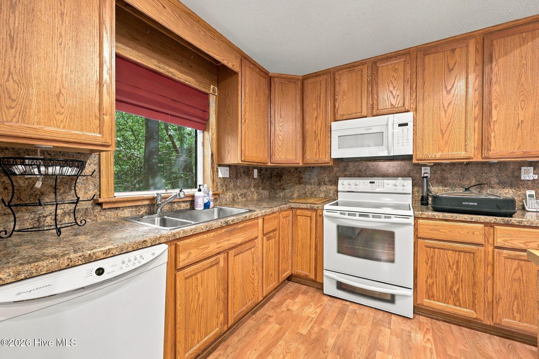 Single Family Residence at 400 Fort Hill Drive, Blounts Creek, NC 27814, photo 31 of 38