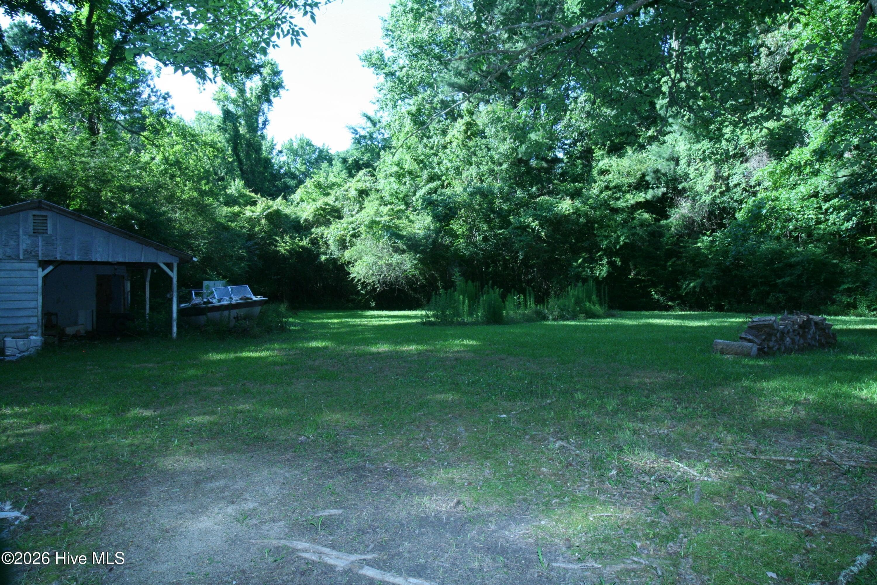 Single Family Residence at 326 Roxie Reese Road, Plymouth, NC 27962, photo 6 of 10