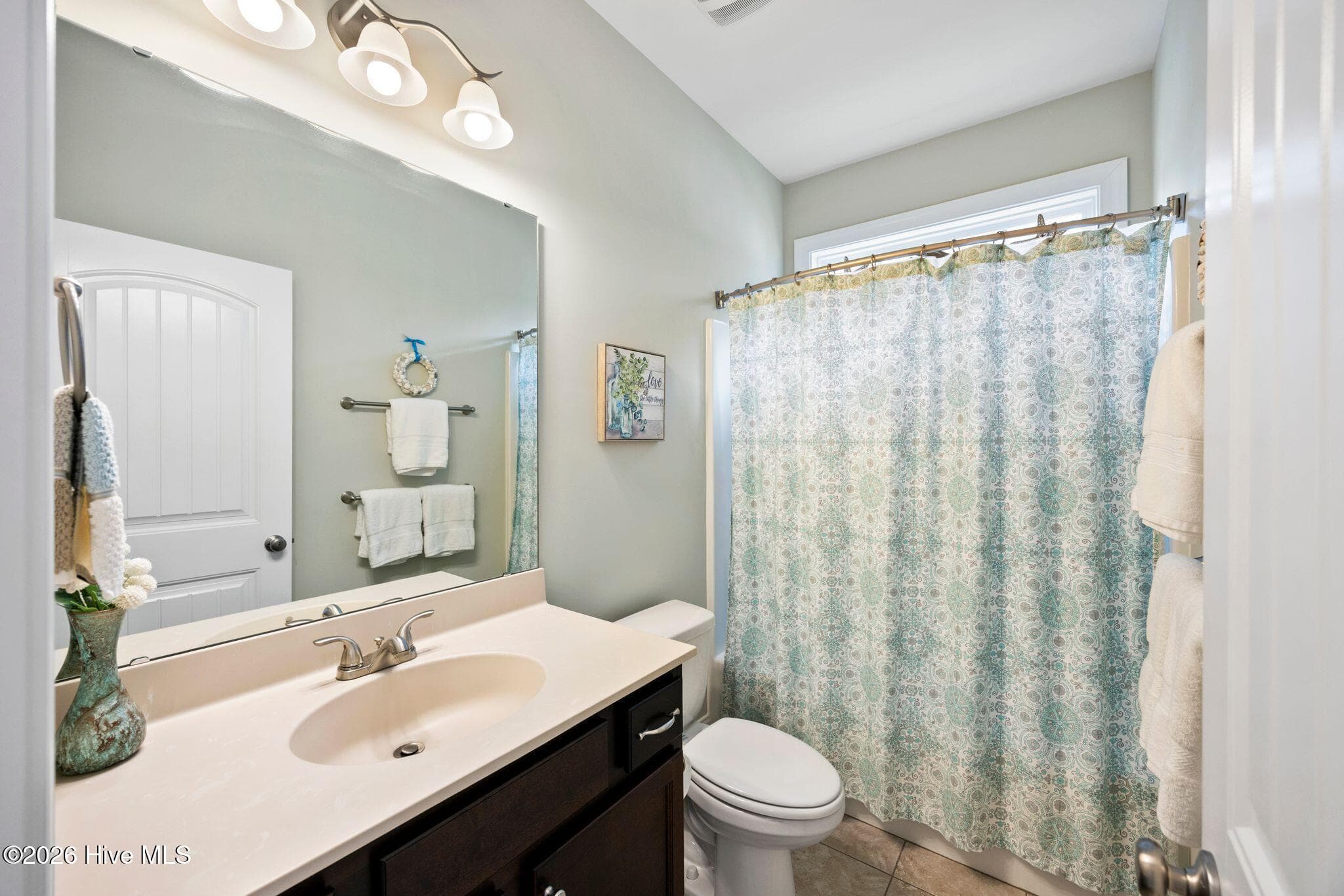 Single Family Residence at 6988 Ascension Drive SW, Ocean Isle Beach, NC 28469, photo 23 of 38