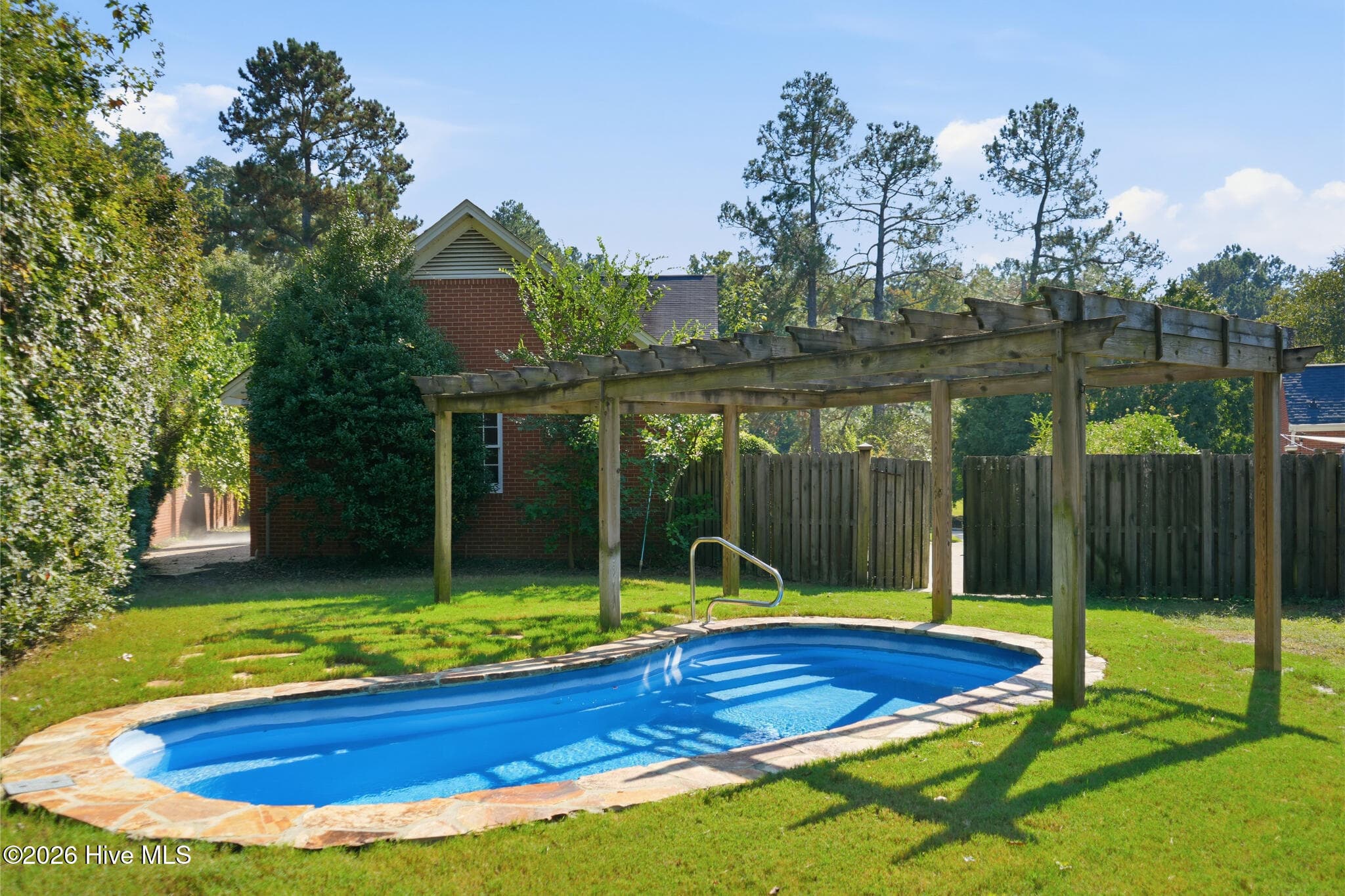 Single Family Residence at 3139 W Lake Forest Drive, Augusta, GA 30909, photo 11 of 57