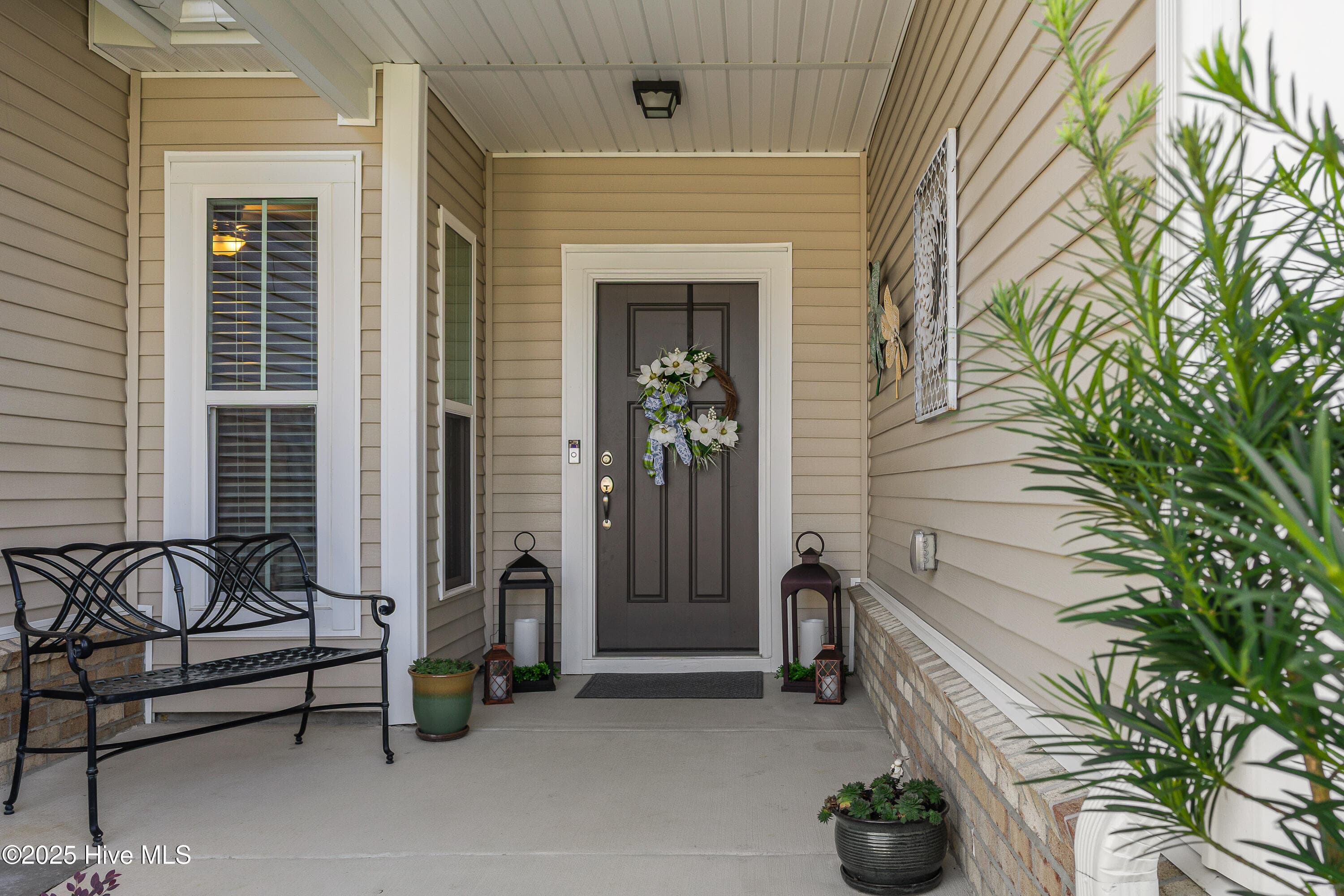 Single Family Residence at 113 Eagle Claw Drive, Calabash, NC 28467, photo 4 of 55