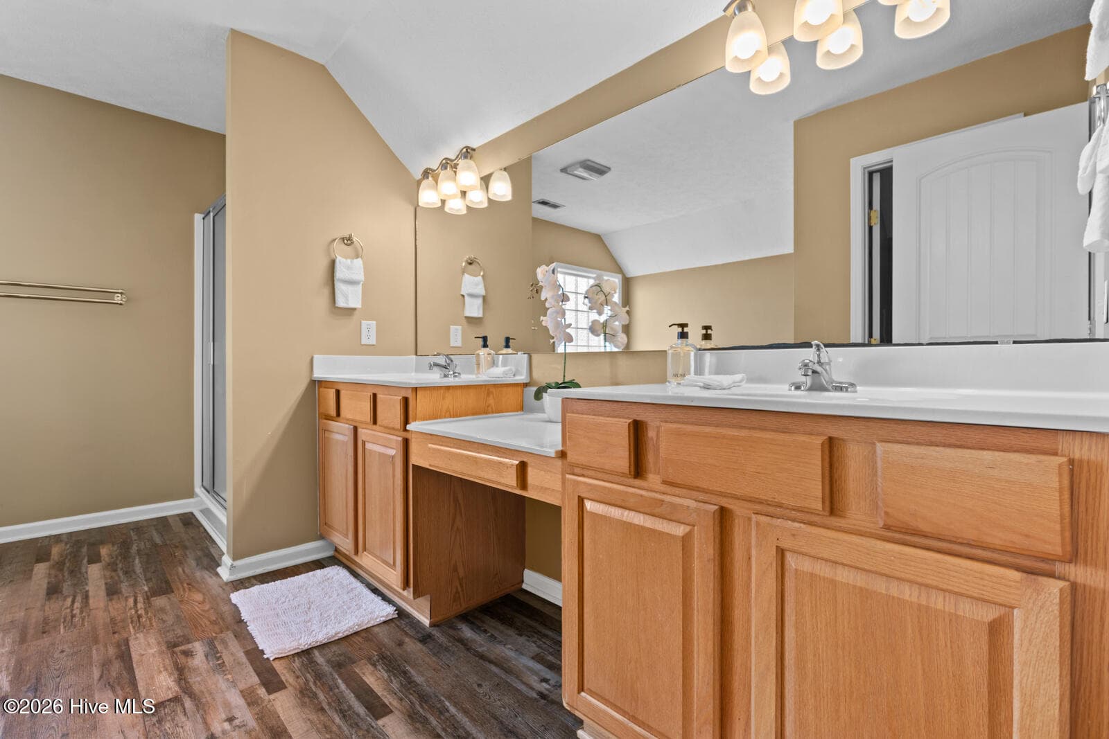Single Family Residence at 101 New Castle Drive, Jacksonville, NC 28540, photo 26 of 33