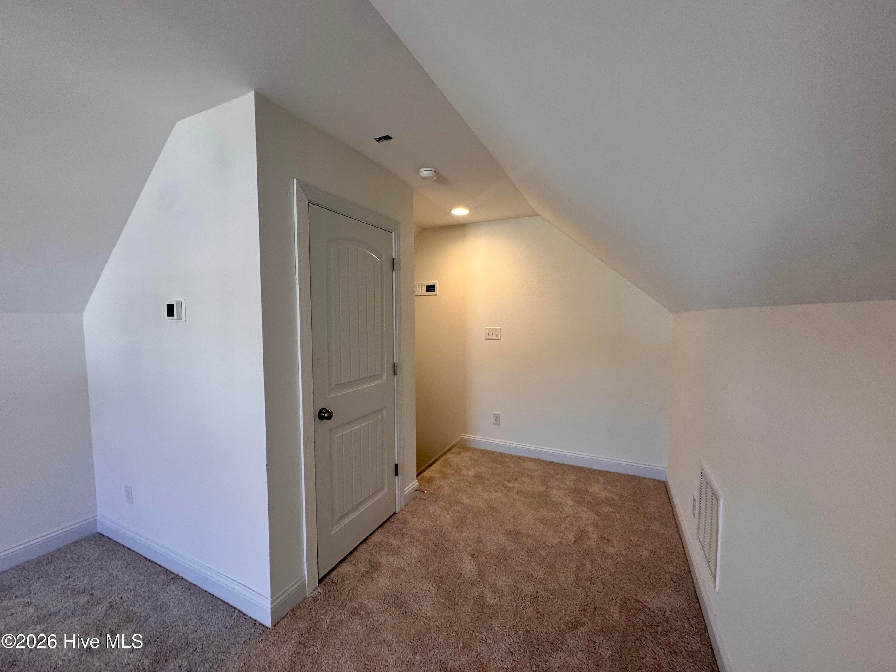 Single Family Residence at 4013 Bluewater Boulevard, New Bern, NC 28562, photo 24 of 121