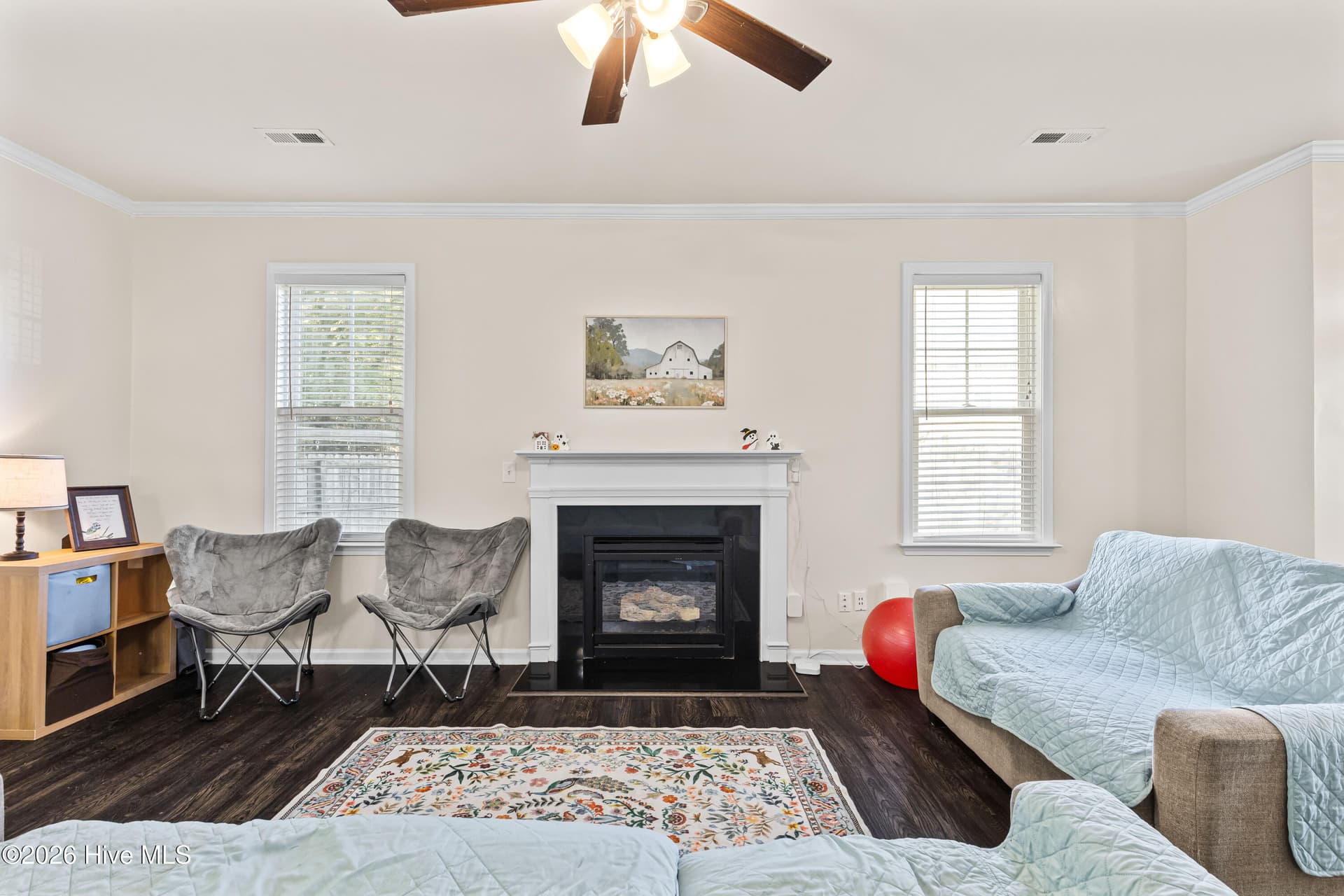 Single Family Residence at 125 Stone Gate, Jacksonville, NC 28546, photo 4 of 23