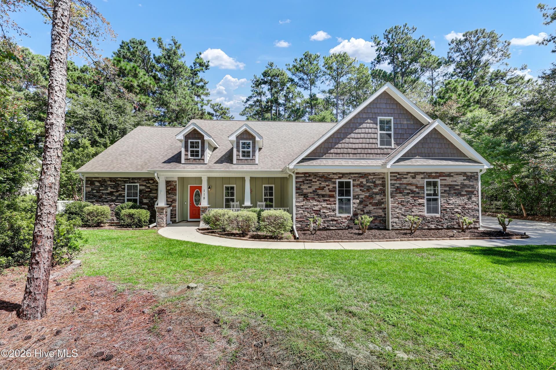 Single Family Residence at 118 Persimmon Lane, Hampstead, NC 28443, photo 2 of 29